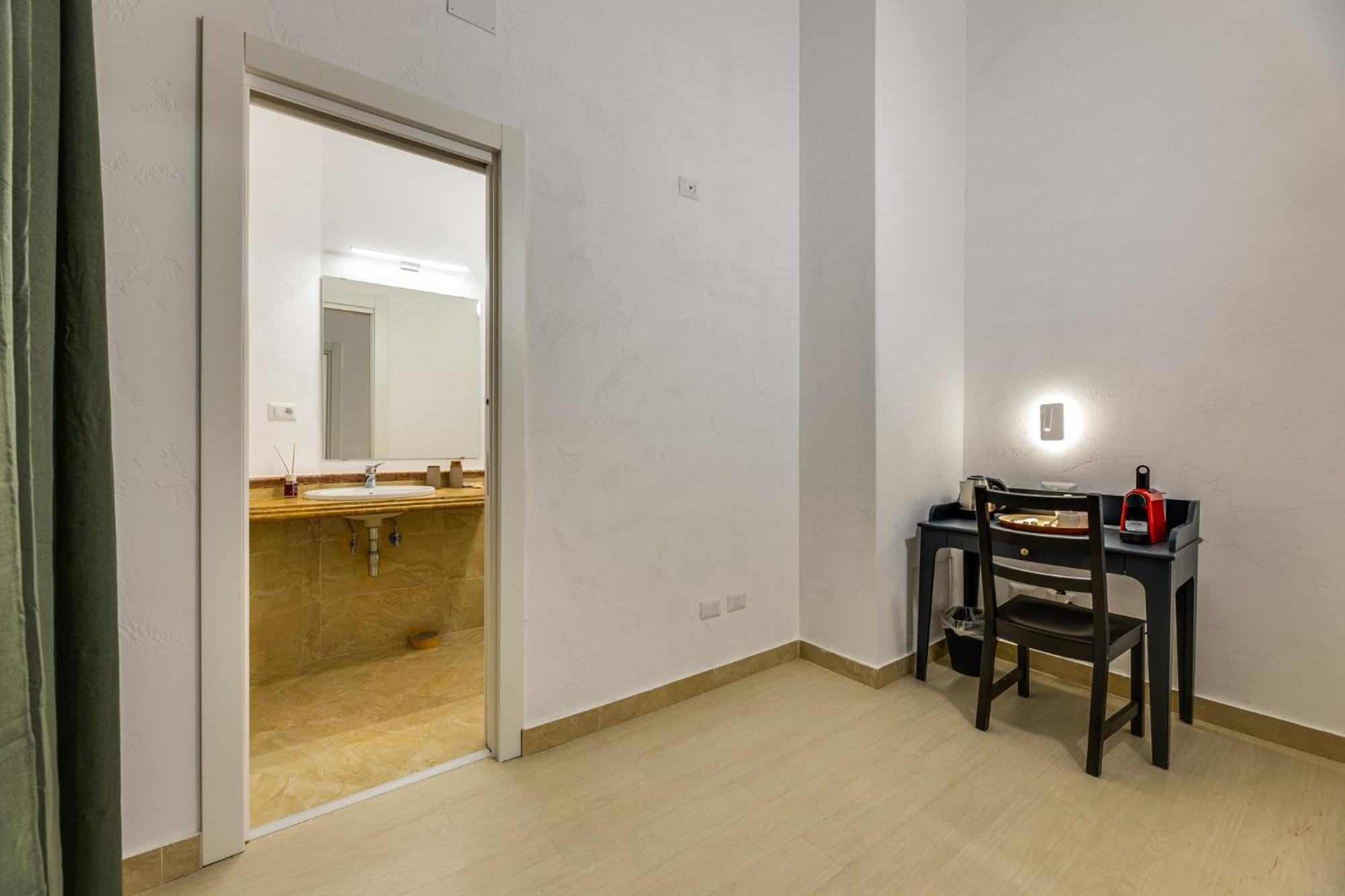 Via Veneto - Dolce Alcova Bed & Breakfast Roma