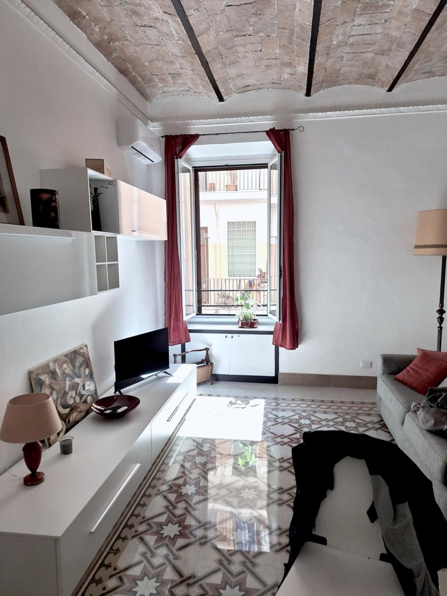 Porta Labicana House -10 Minutes From Termini Station Apartment *