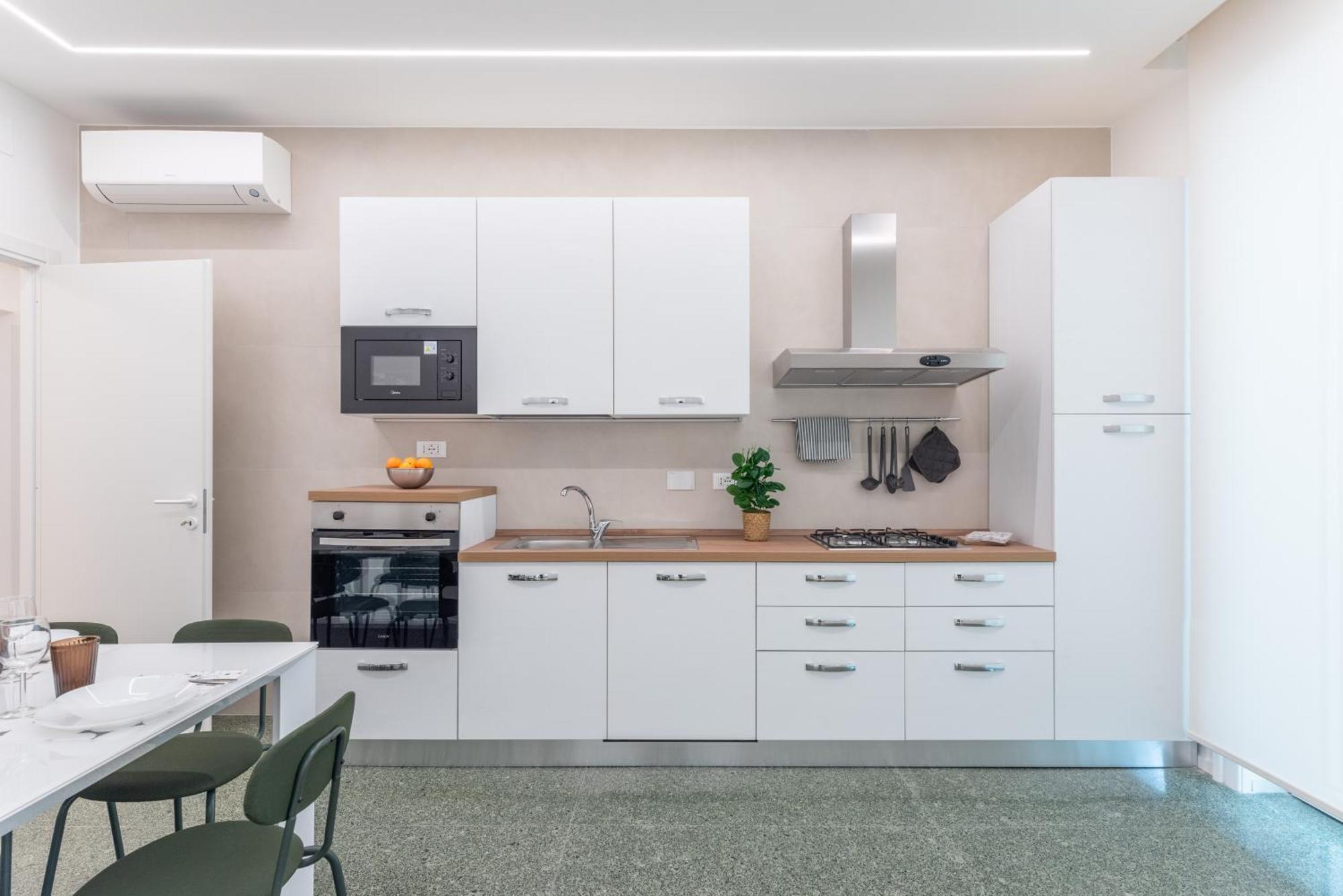 Domus Lux Angelica- Nearby Vatican Appartamento *