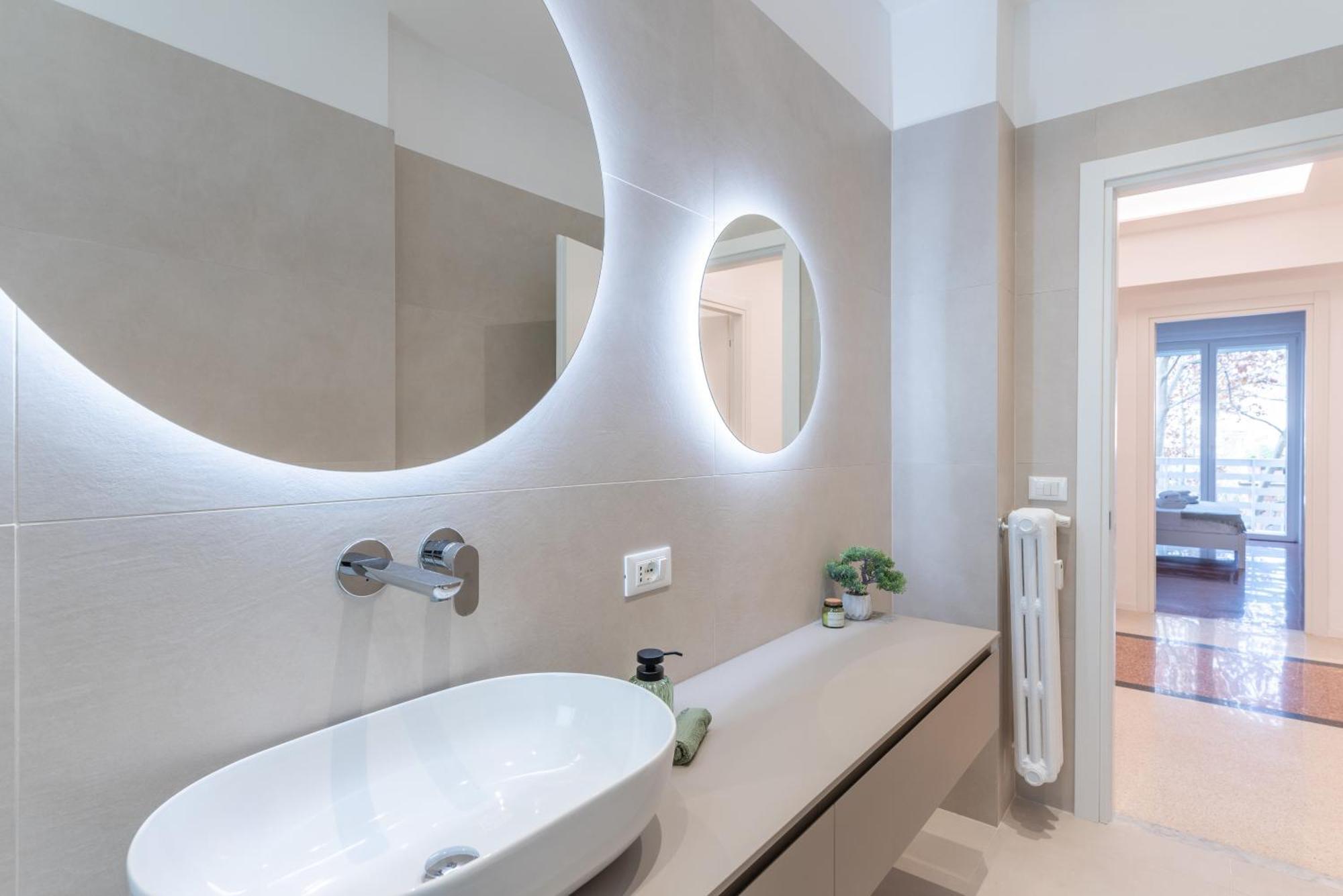 Domus Lux Angelica- Nearby Vatican Appartamento *