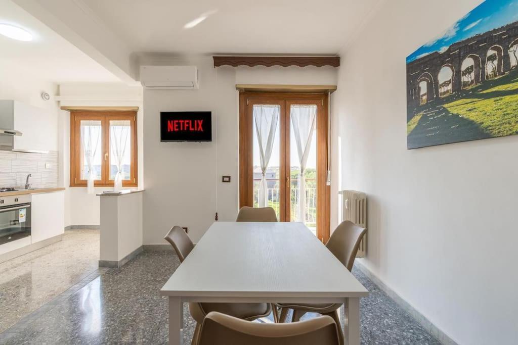 A 100m Dal Tram Gordiani House Apartment