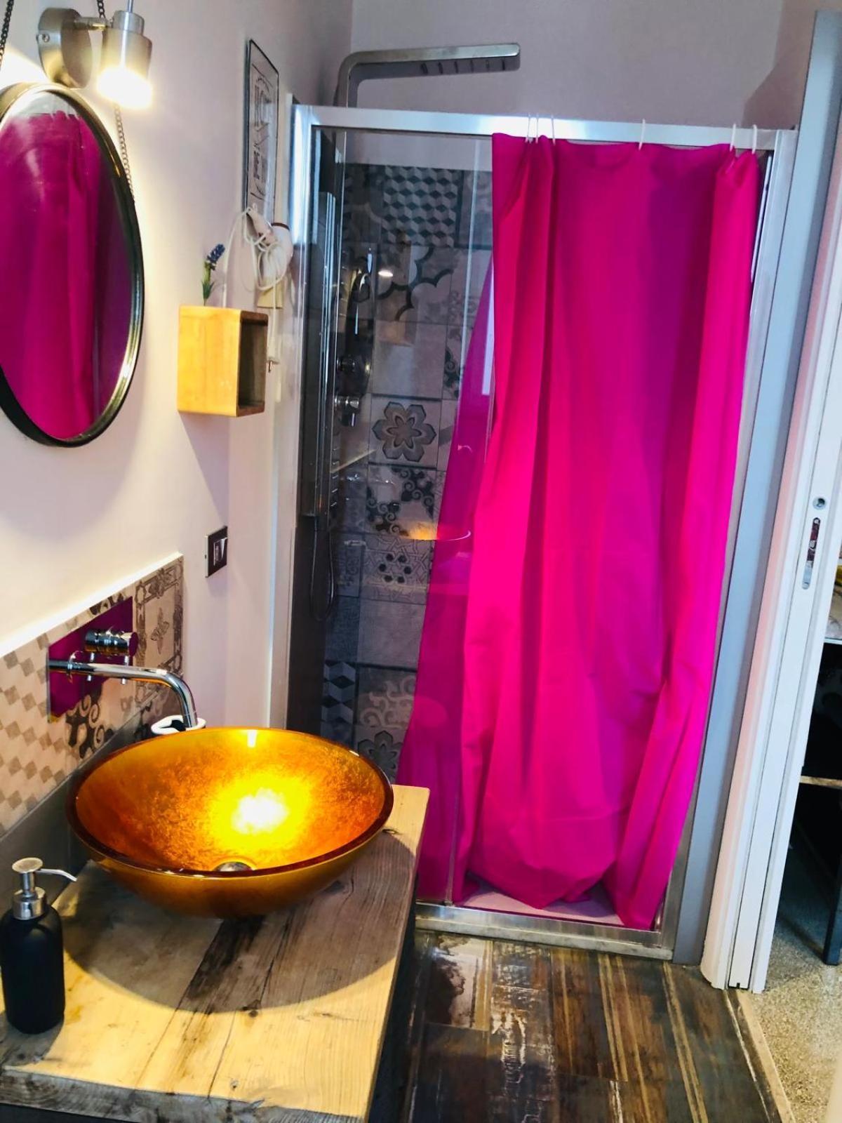2suitesintrastevere * Rome