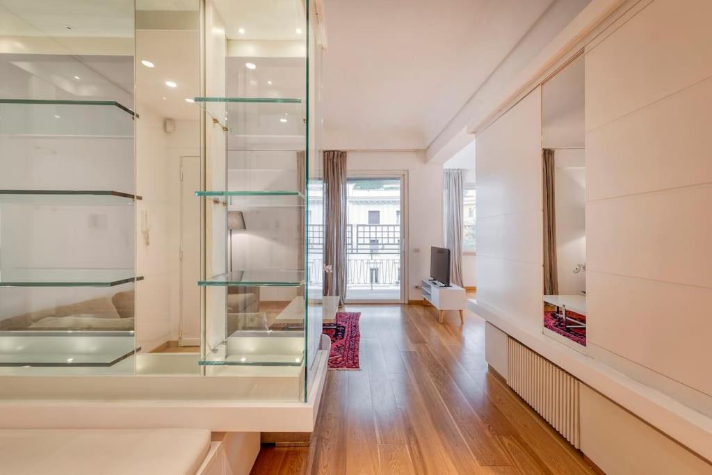 2 - Exclusive 2bedroom & 2bathroom Rome