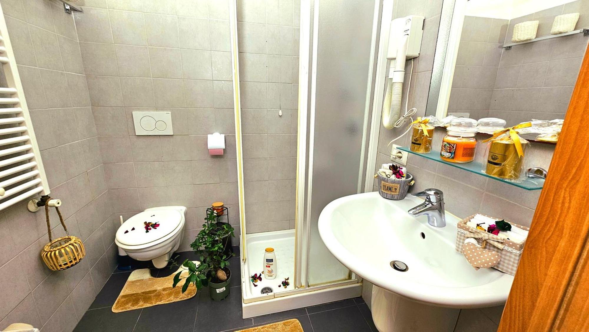 Affittacamere Luxury By A Casa Simpatia - Free Parking Minimum 3 Nights -on Request In Advance Roma