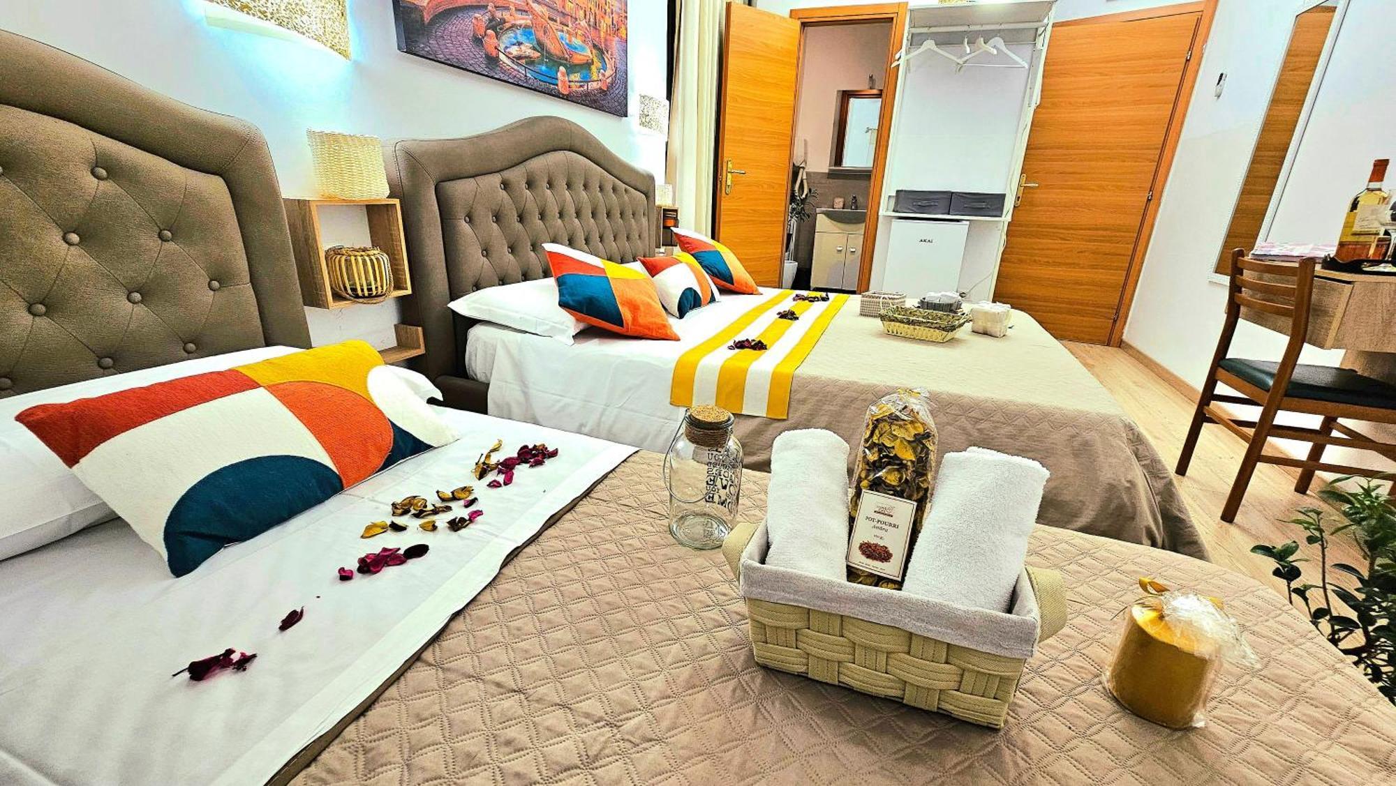 Luxury By A Casa Simpatia - Free Parking Minimum 3 Nights -on Request In Advance Affittacamere Roma