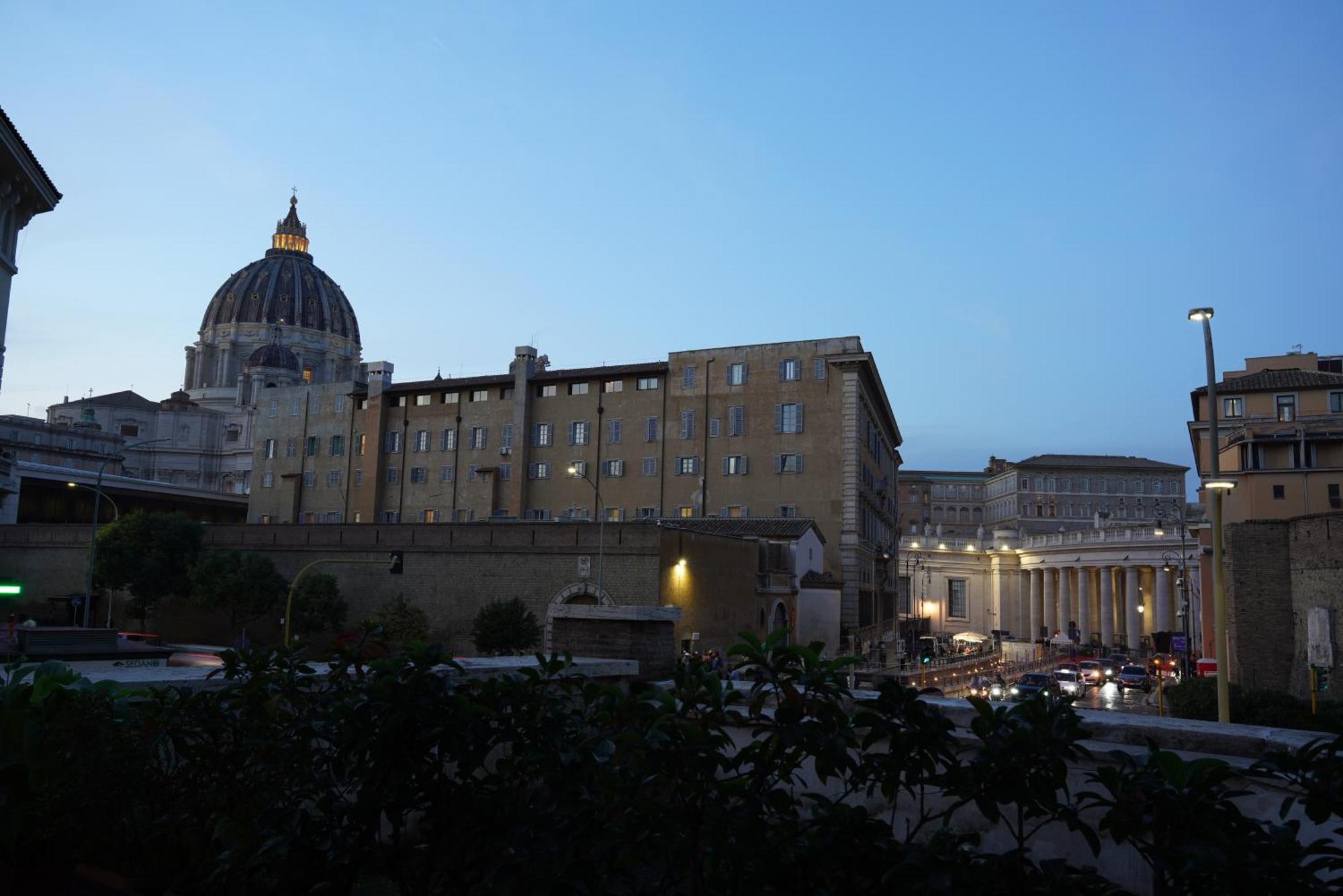 Appartamento Lux Vatican In Front Of Saint Peter! *