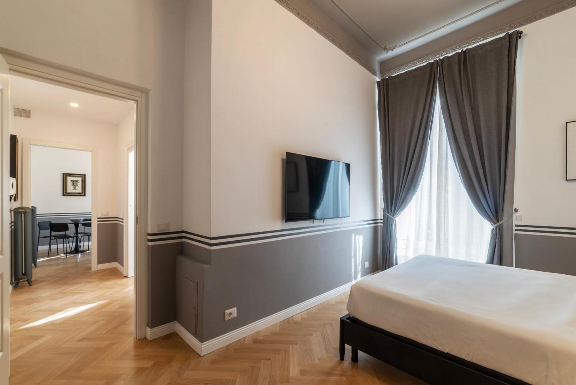 Apartment Castro Pretorio 24 - Fromhometorome
