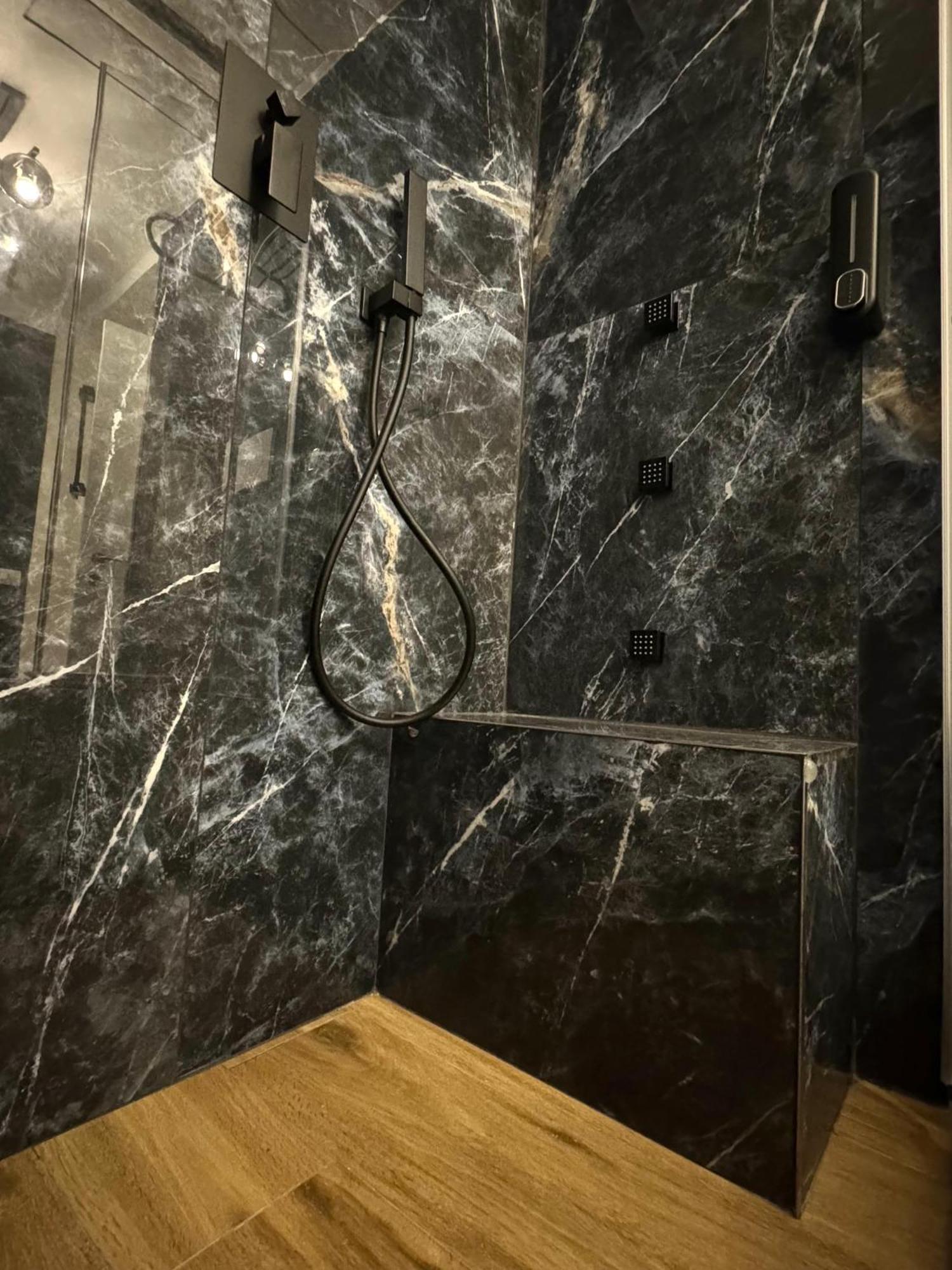 Heart Of Luxe Apartment *