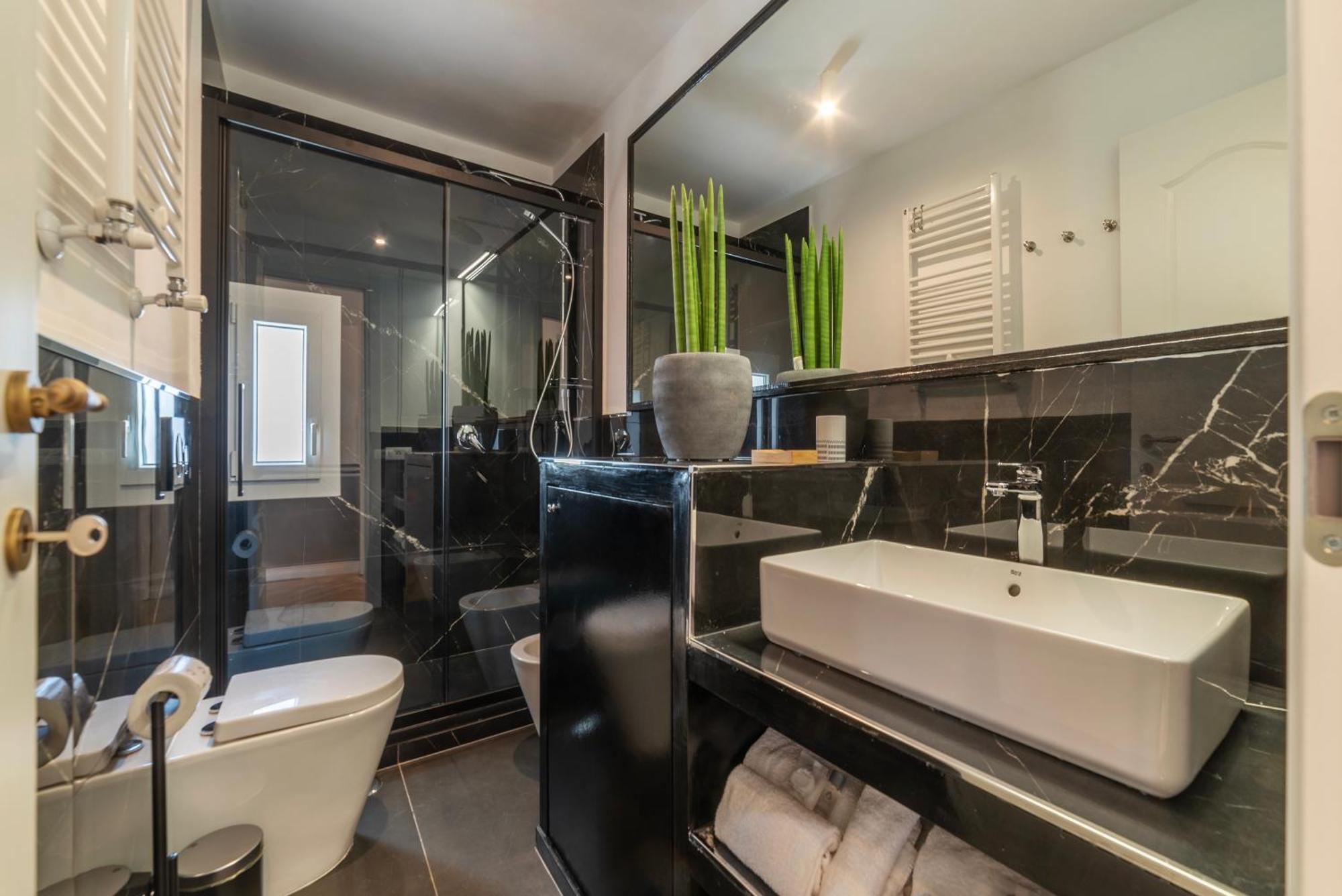 Castro Pretorio 24 - Fromhometorome Apartment