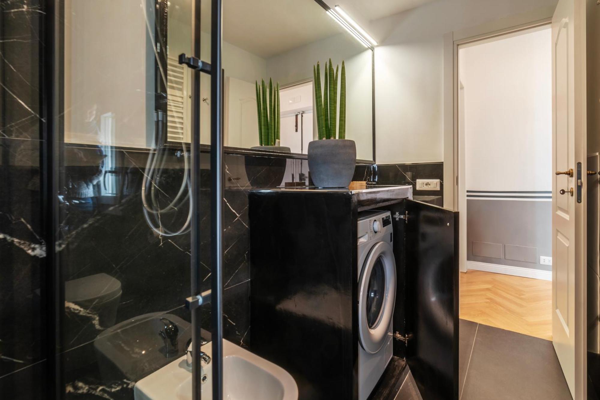 Castro Pretorio 24 - Fromhometorome Apartment Rome