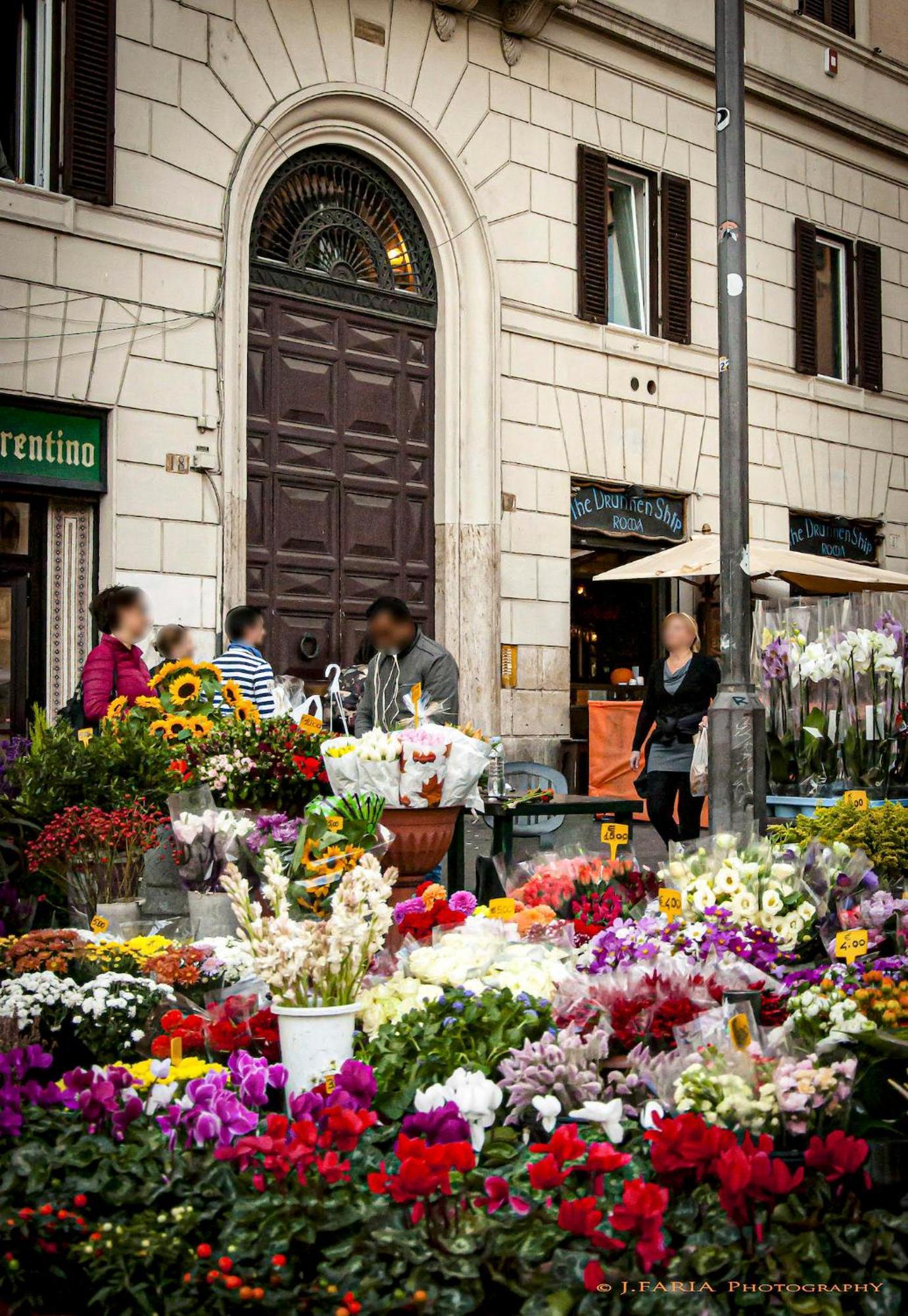 Flower Apartment *