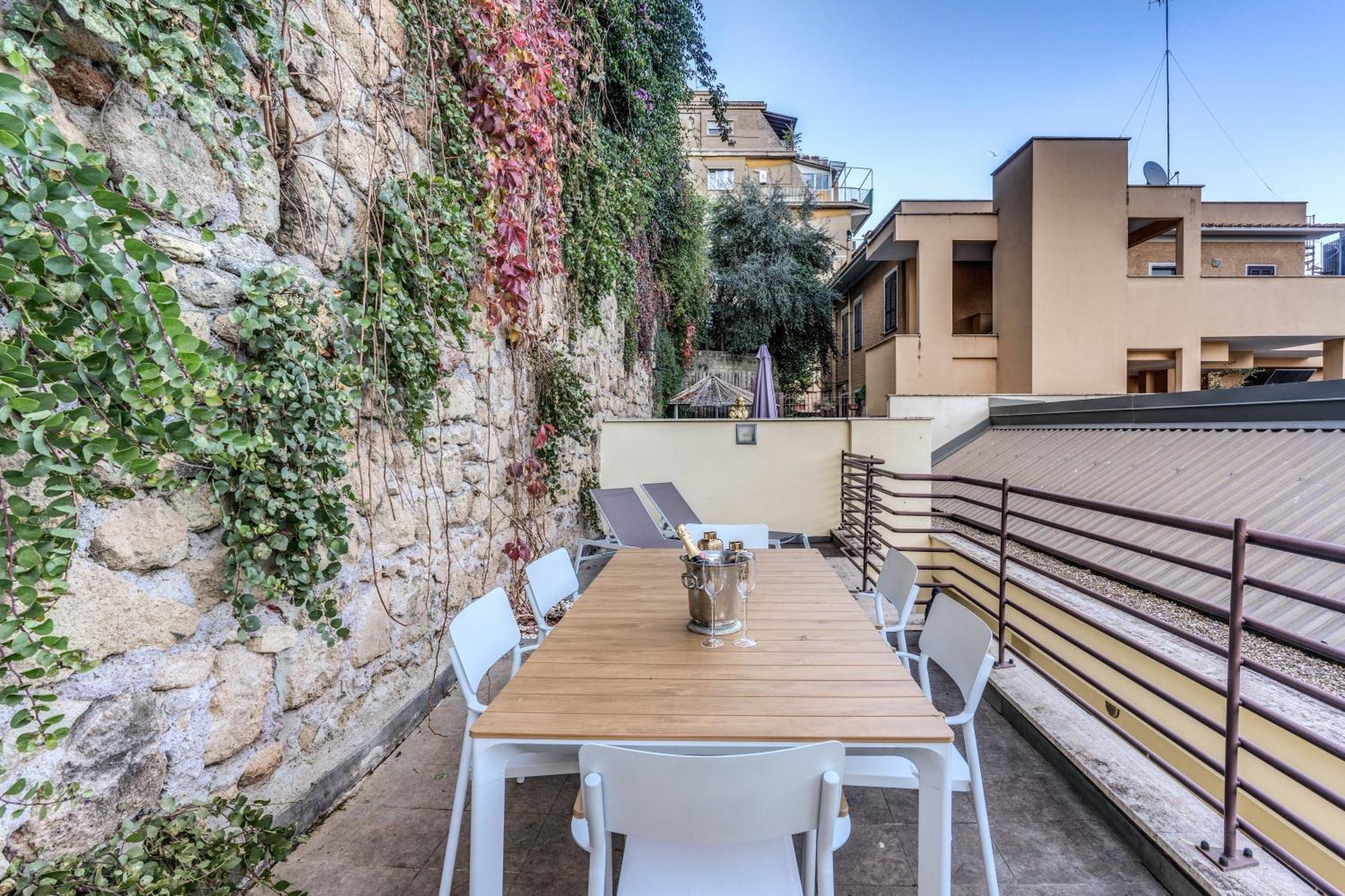 Apartment The Loft Trastevere