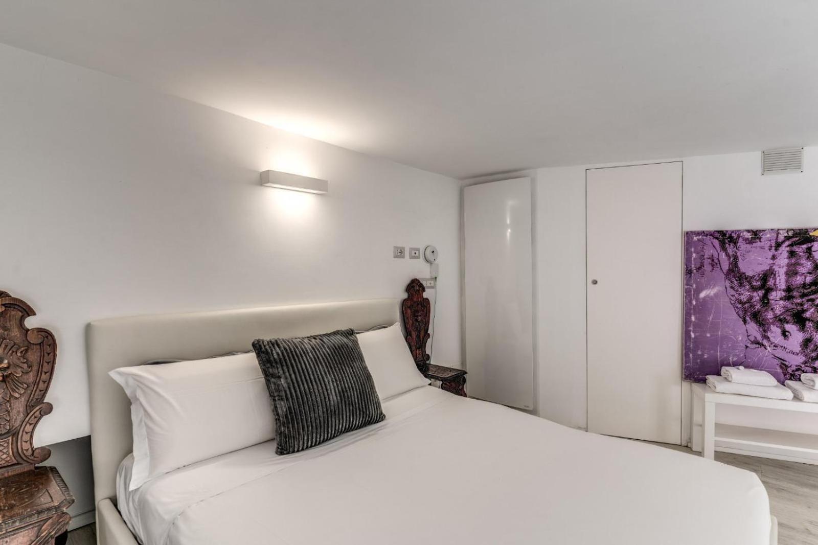 Apartment Elegant Flat In The Historic Near Colosseum! Rome