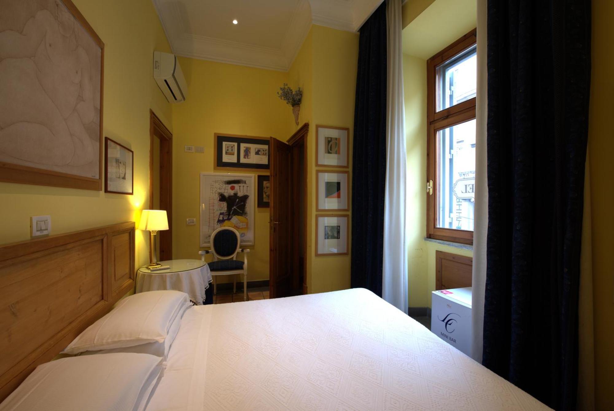 Cairoli 4* Rome