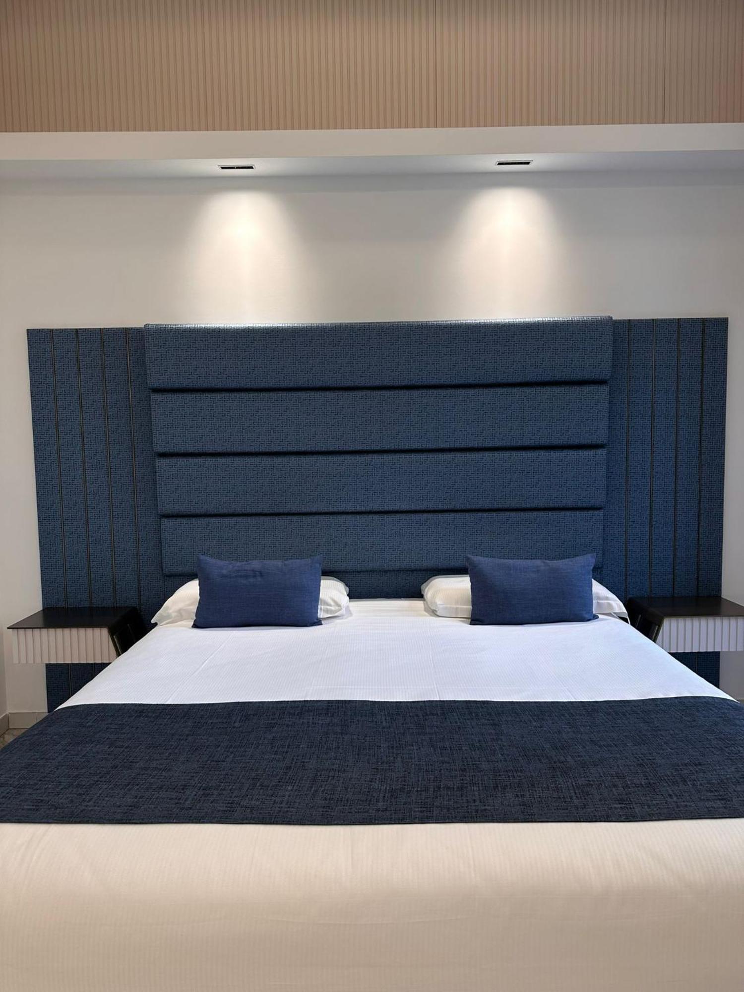 Maison Tritone 4* Roma