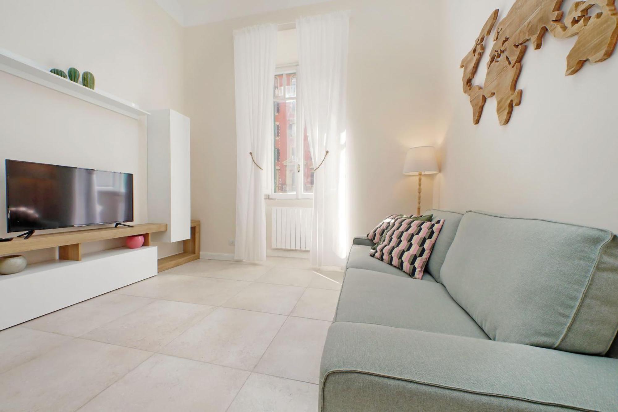 Appartamento Balconcino Romantico A Via Aosta Roma