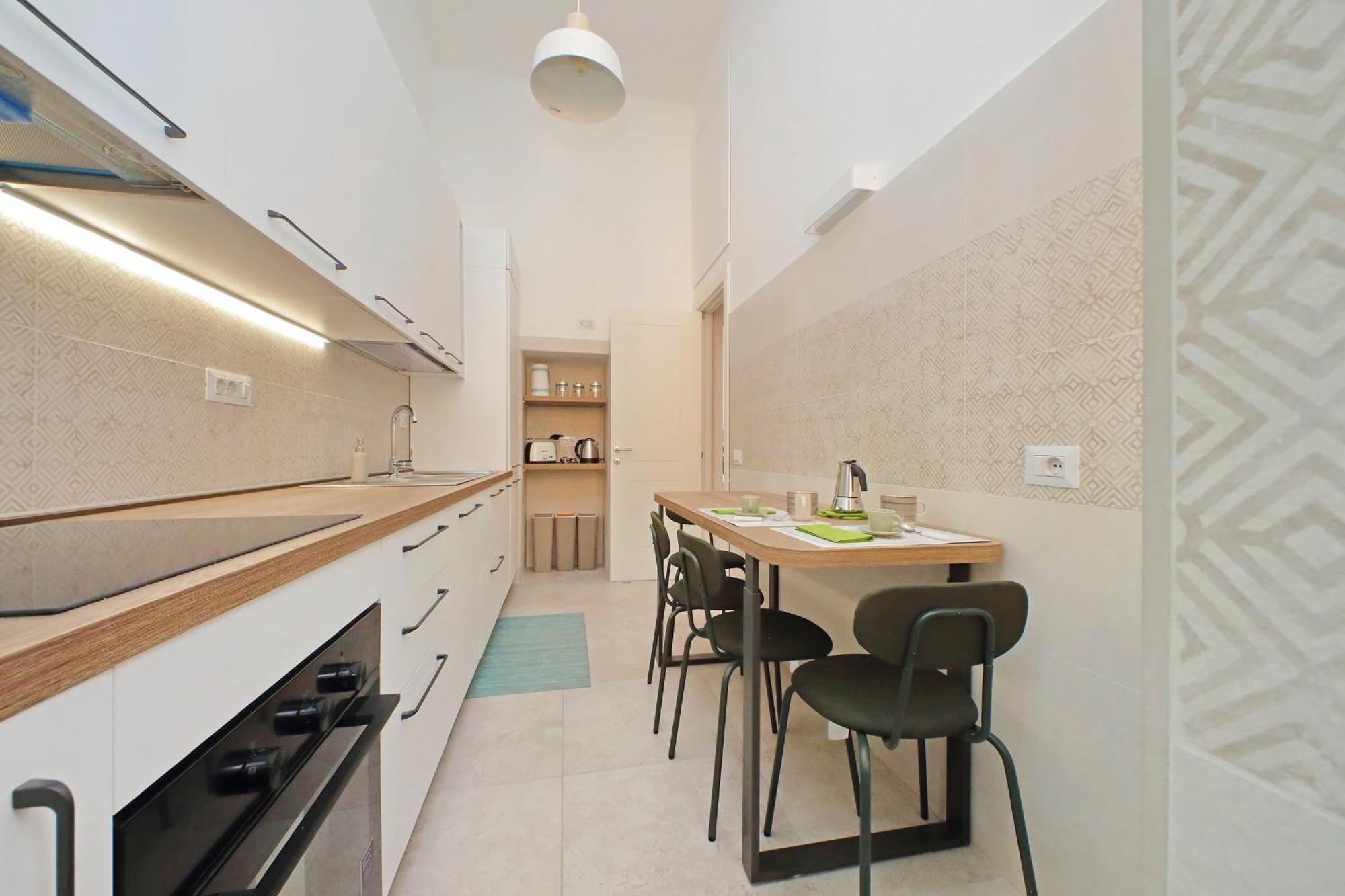 Appartamento Balconcino Romantico A Via Aosta