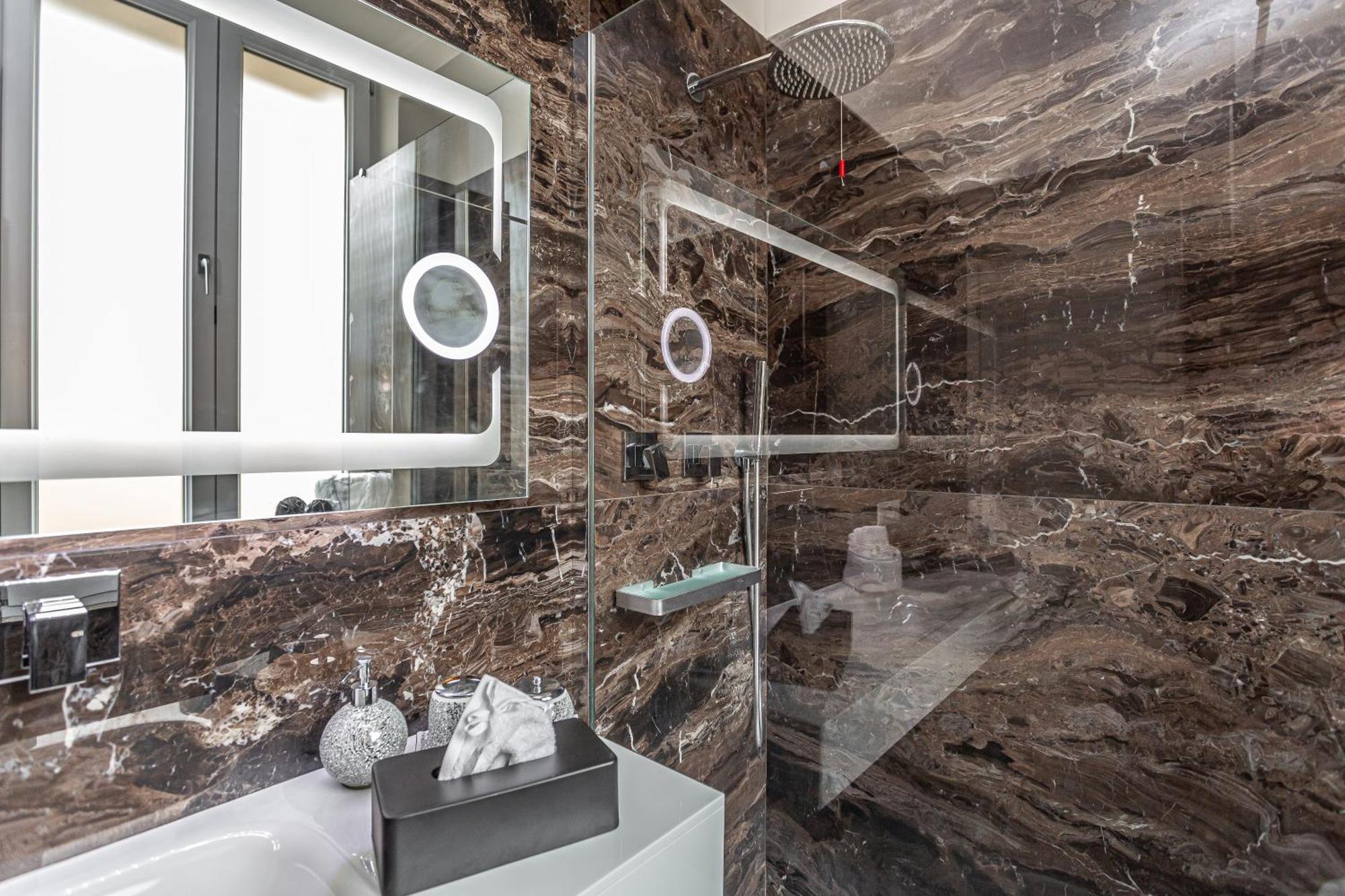 Luxury Over Time Apartment *