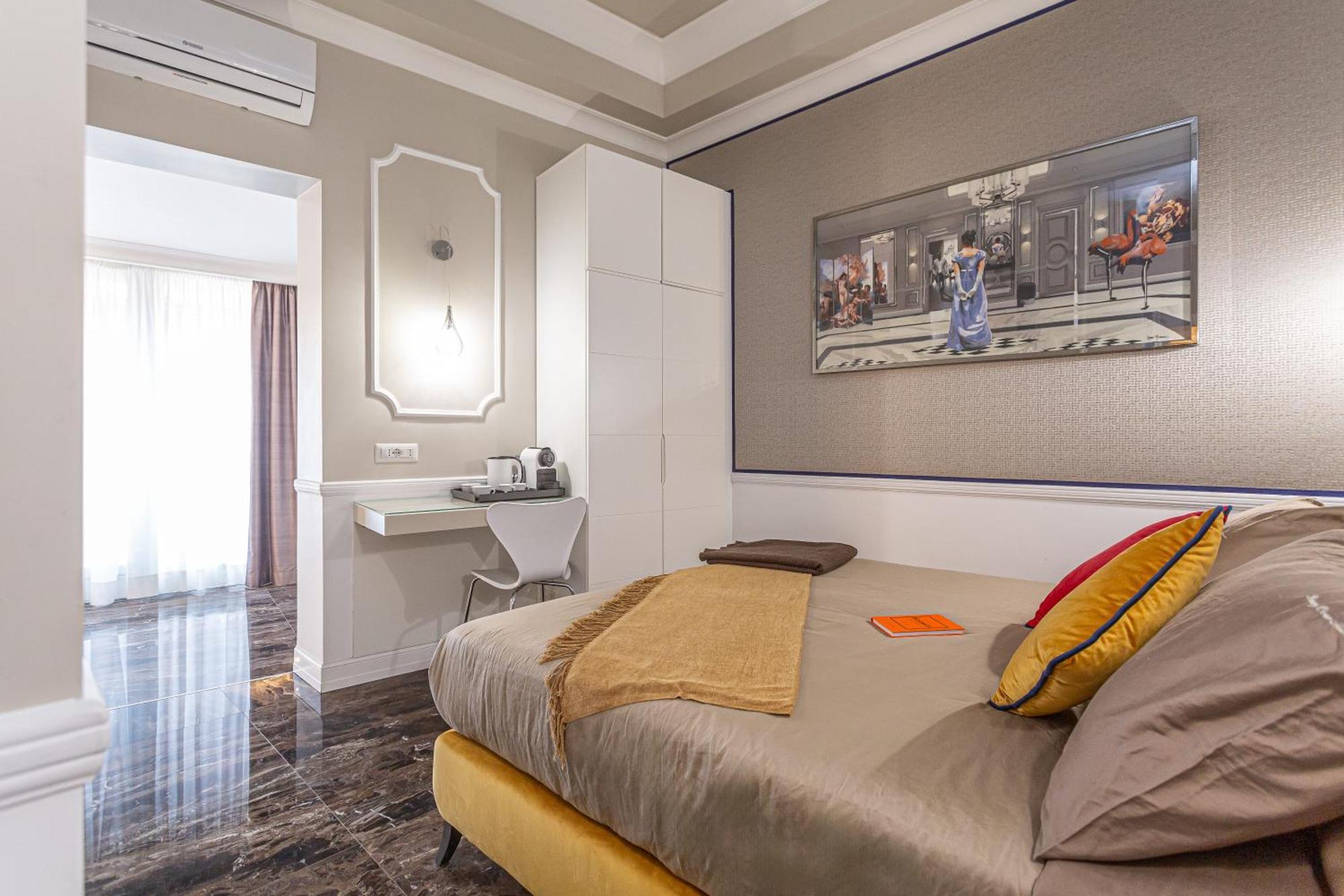 Luxury Over Time Apartment Rome