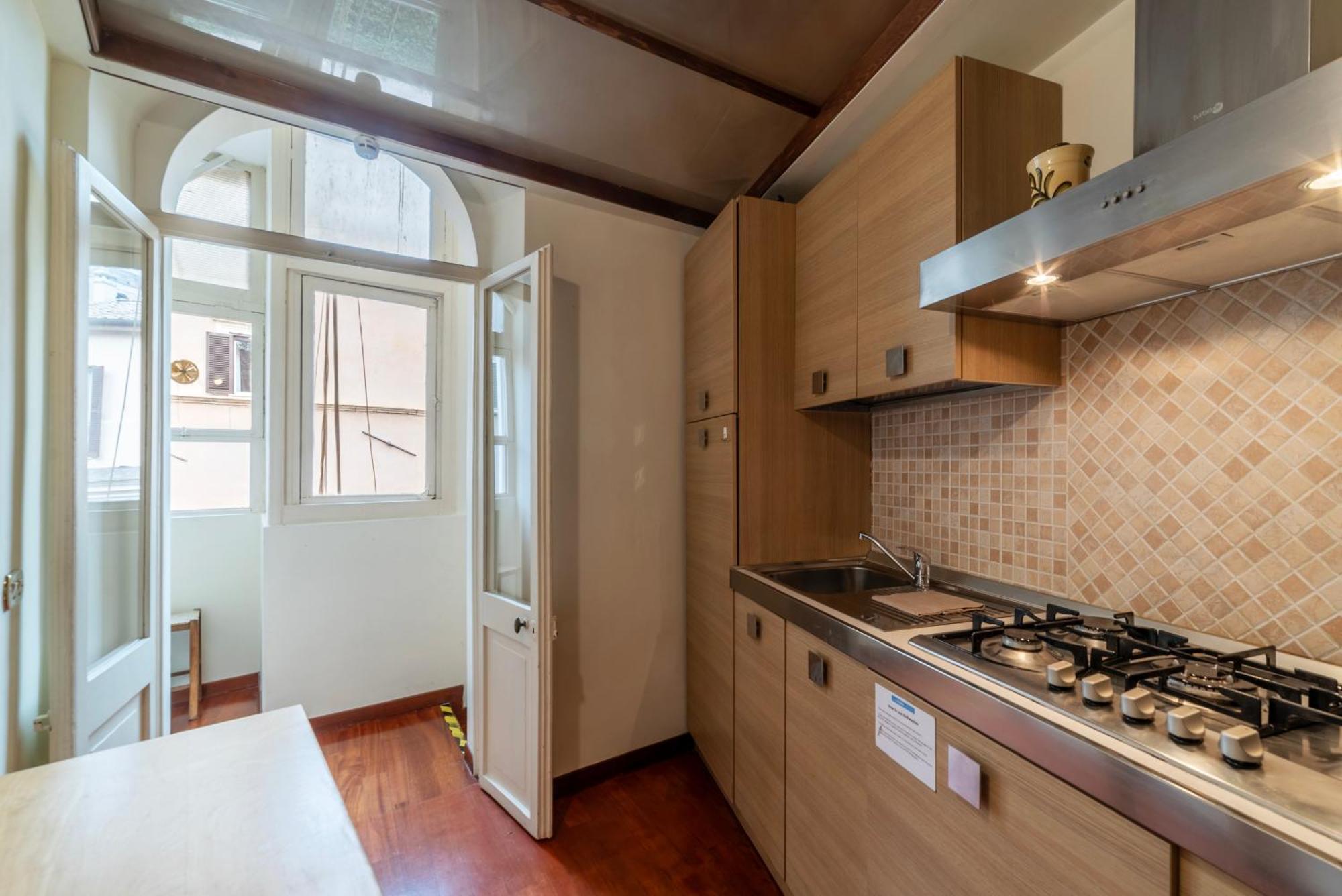 Clock Terrace House Apartment Rome