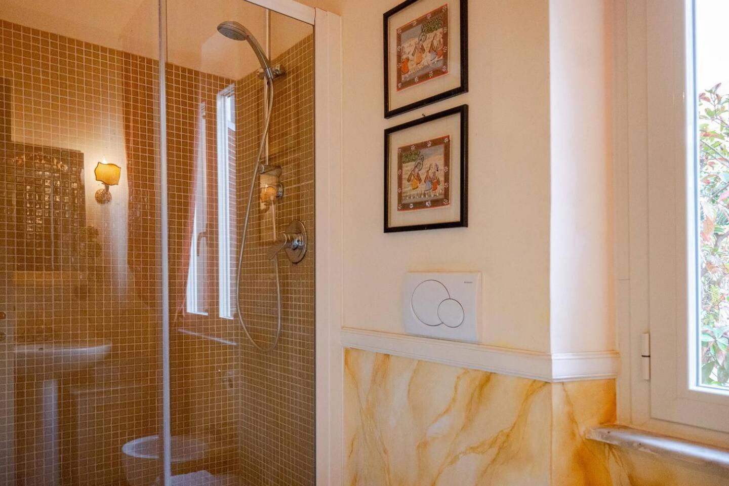 Parcheggio Privato - Liberty Centro Rome