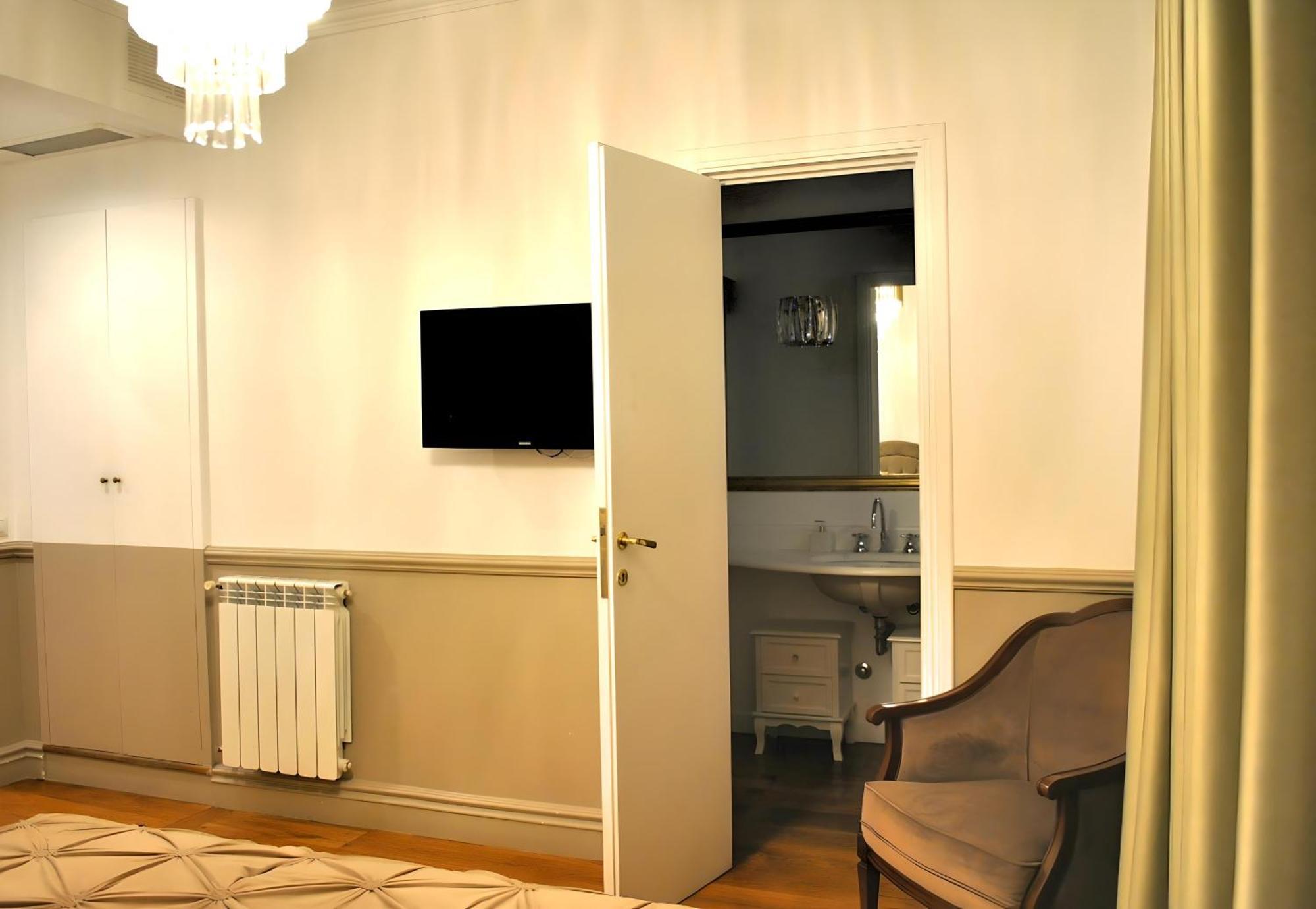 Colosseum Panorama Penthouse With Terrace By Hostand * Rome