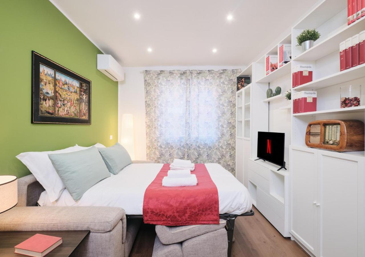 Apartment Colosseo A 15 Minuti - Elegante In Centro Rome