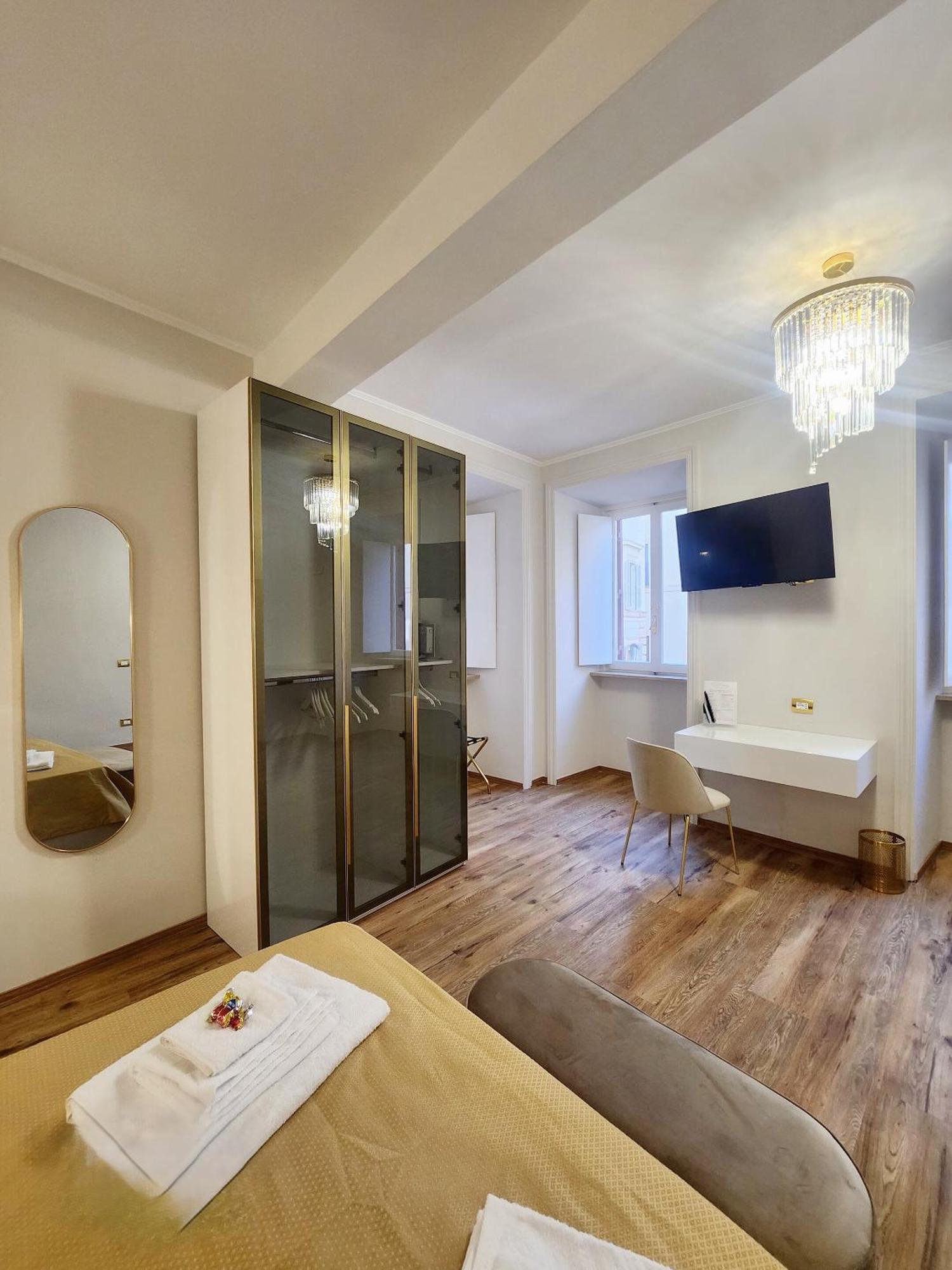 Golden Palace Luxury Guest house