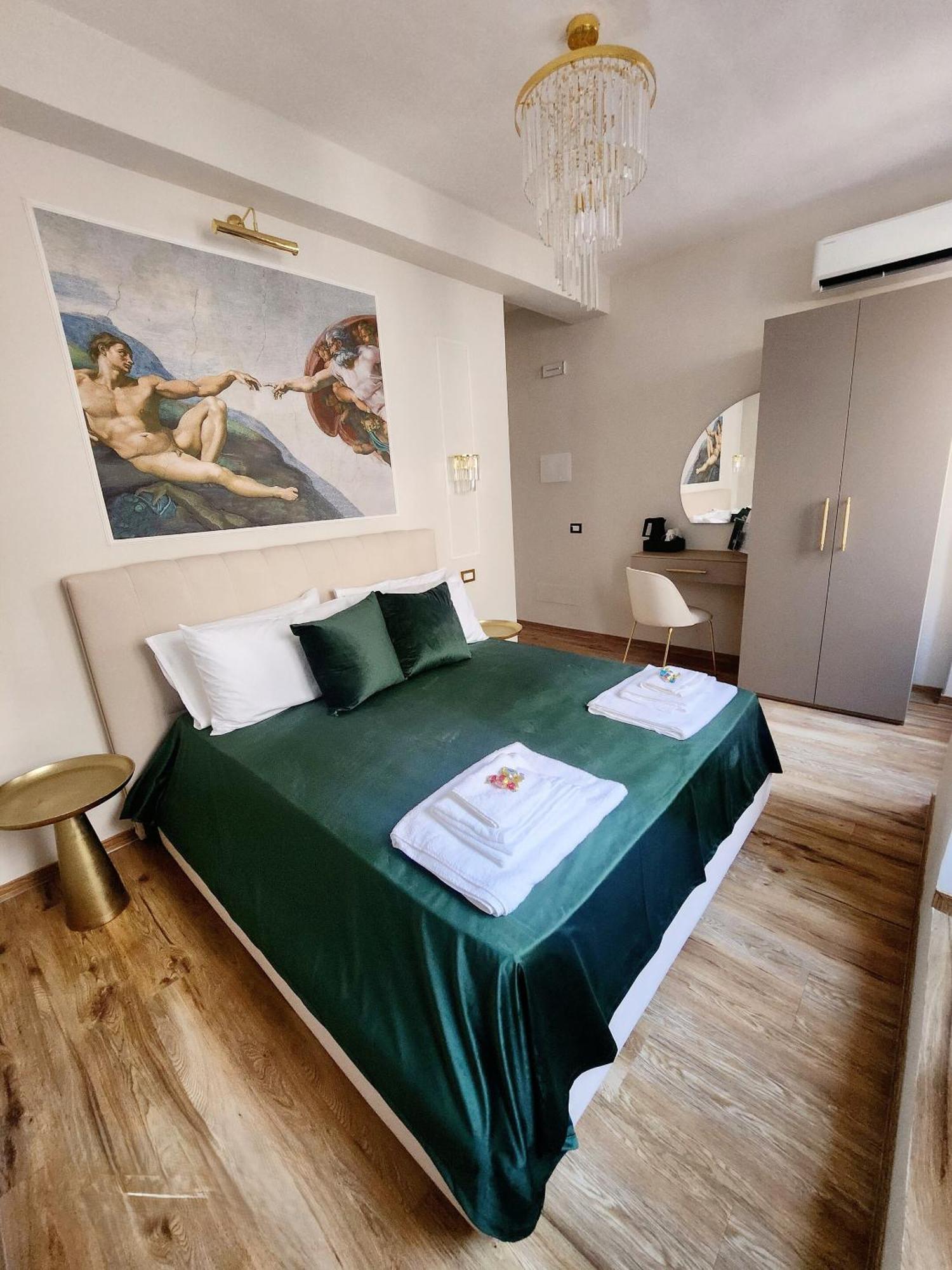 Golden Palace Luxury Guest house *