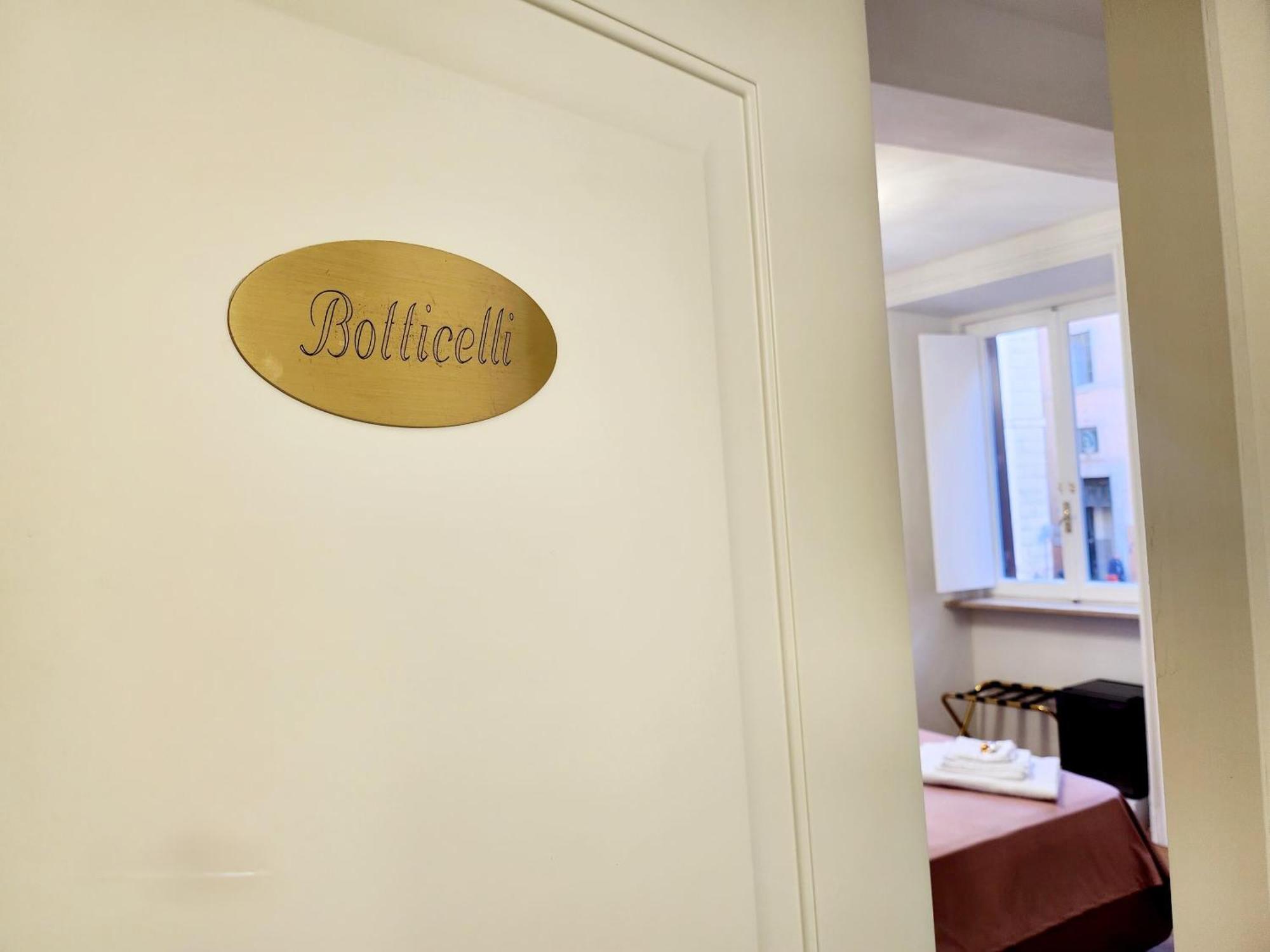 Golden Palace Luxury Rome