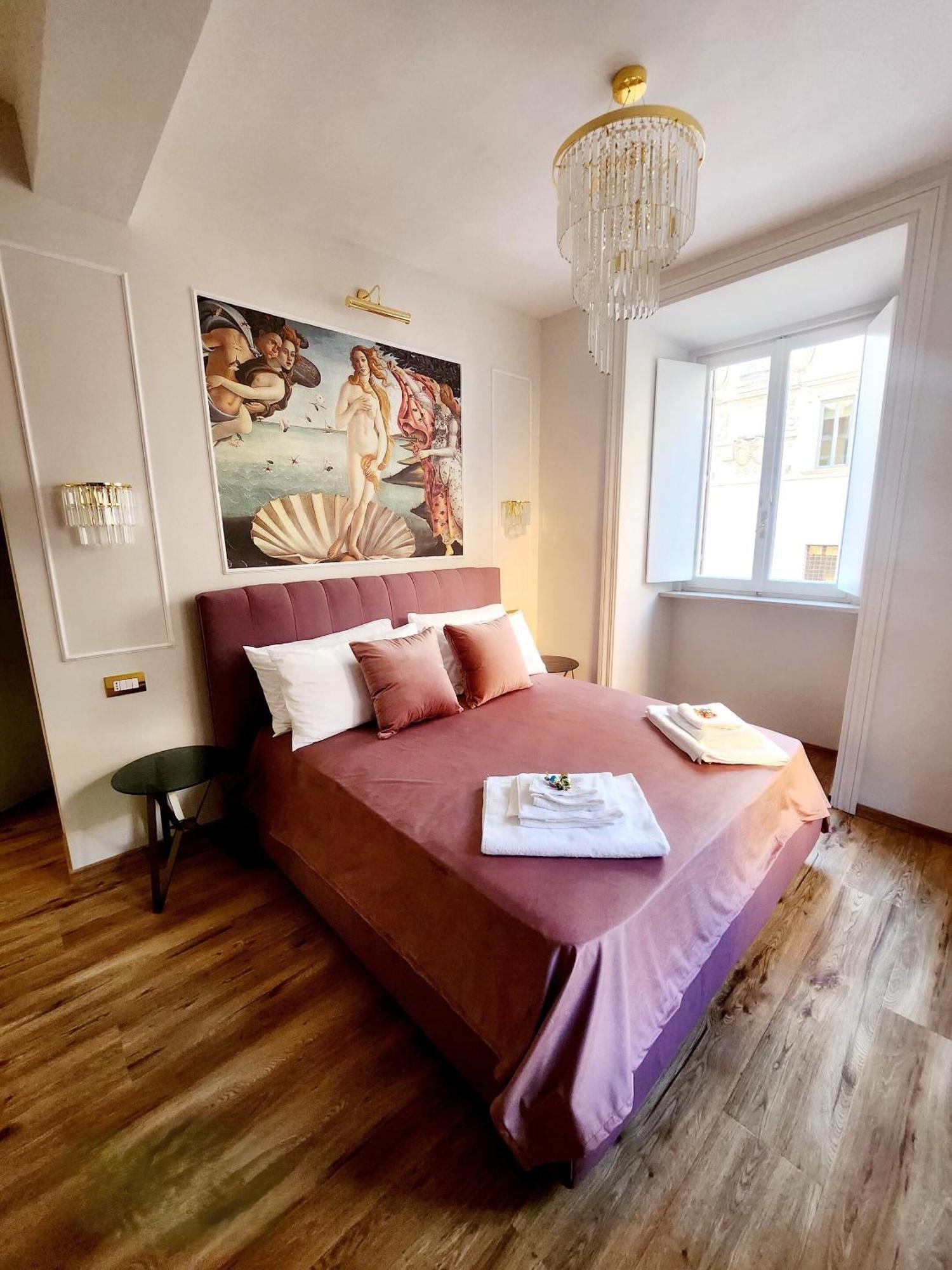 Golden Palace Luxury Guest house Rome