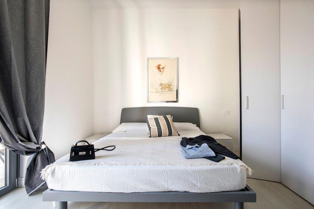 Urban Oasis With Patio For 5 Guests - Reserved Parking - Termini * Rome
