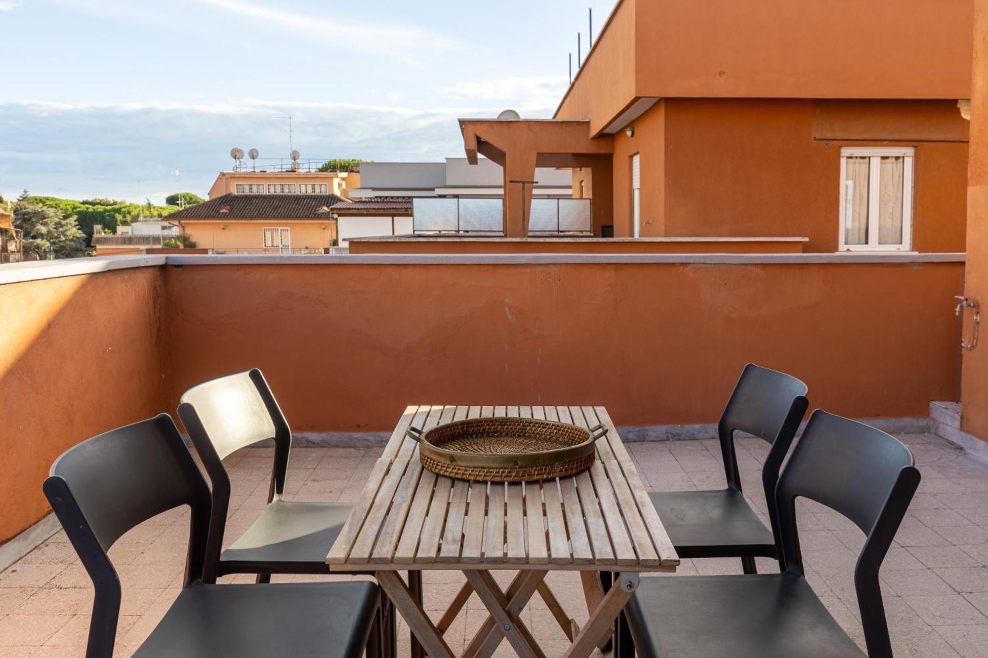 Zen Vatican Terraces - 2 - Couples Or Family Apartment