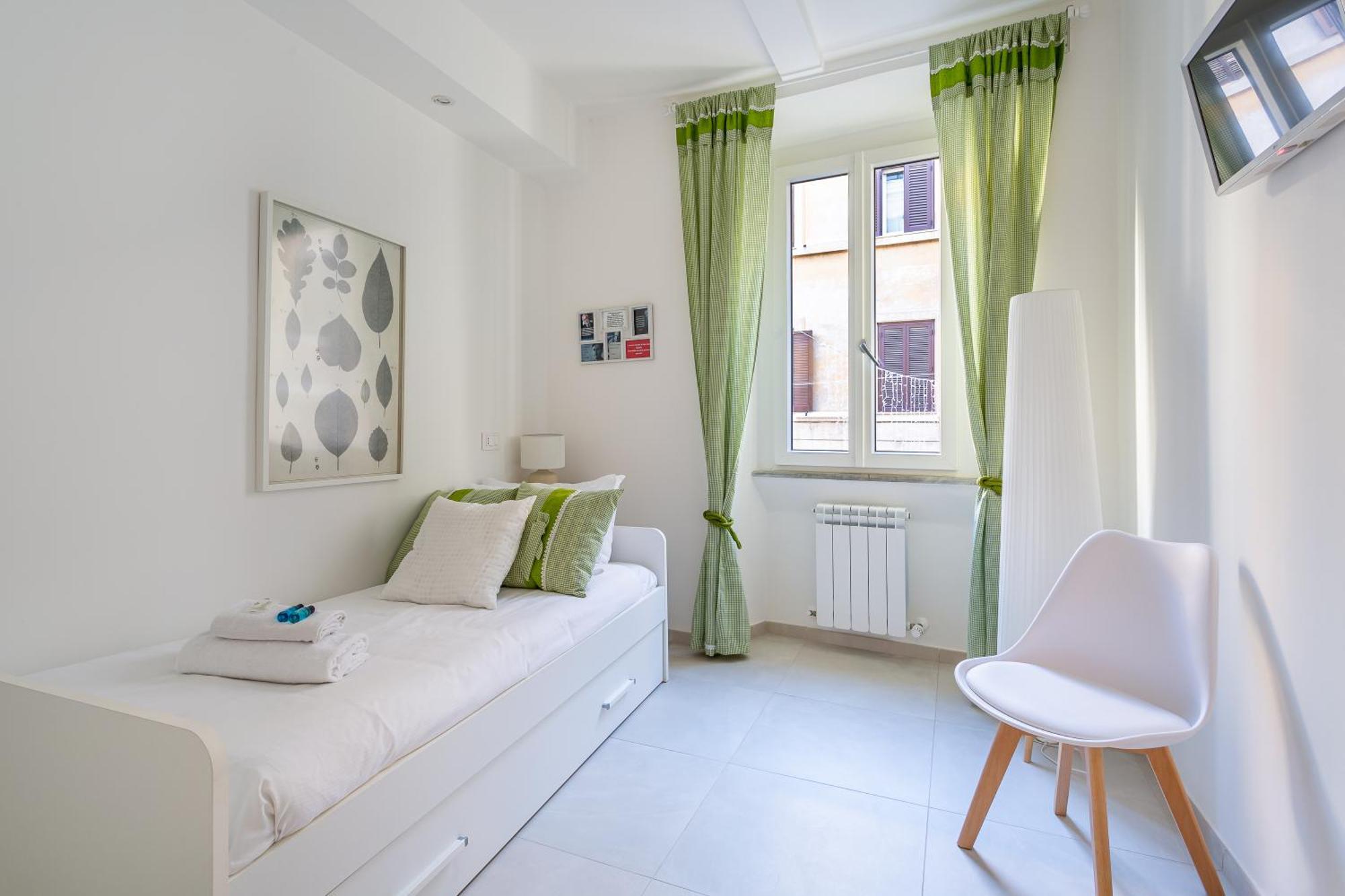 Iflat New Cozy Retreat Near The Colosseum Appartamento