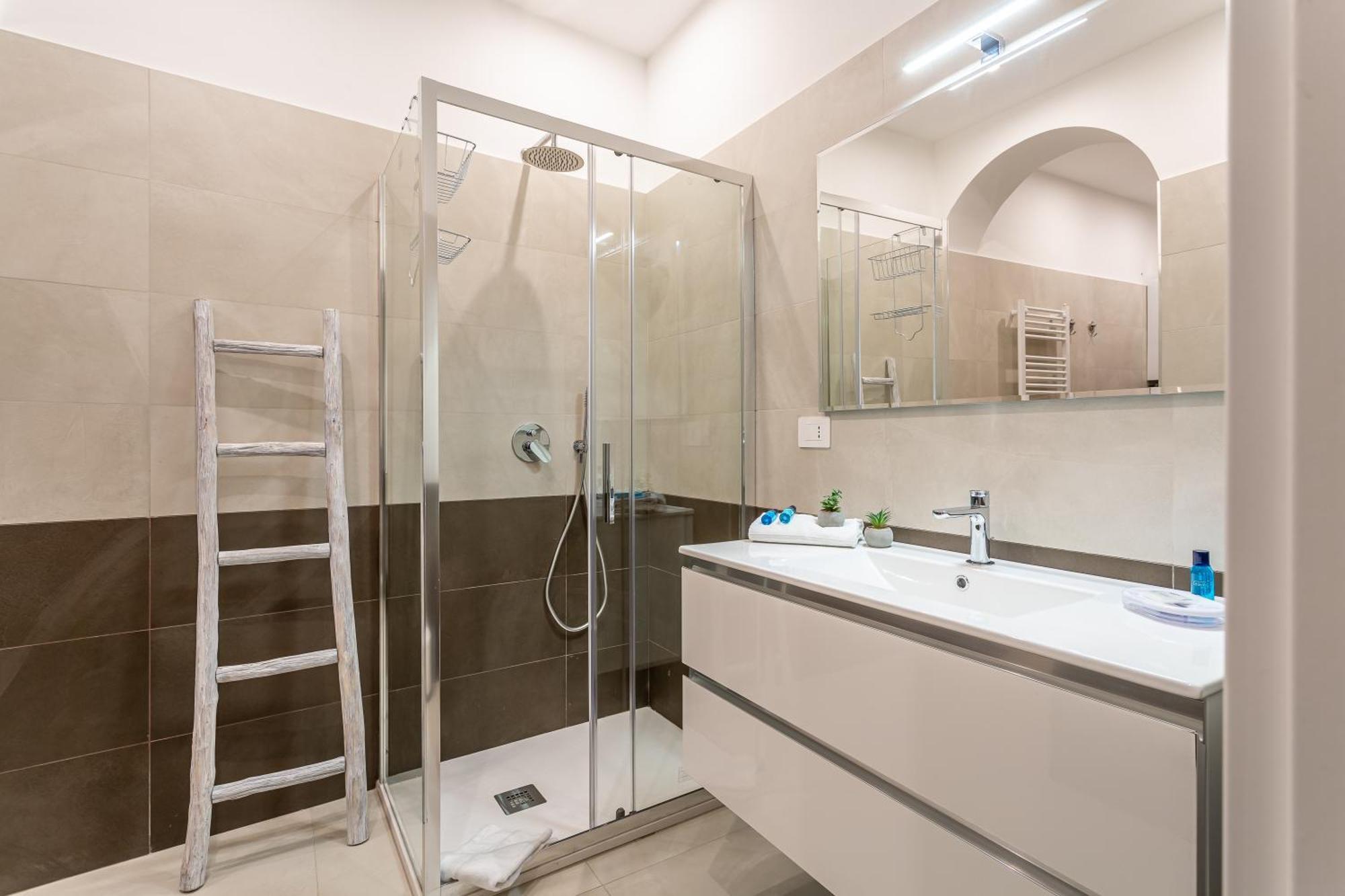 Iflat New Cozy Retreat Near The Colosseum Appartamento *