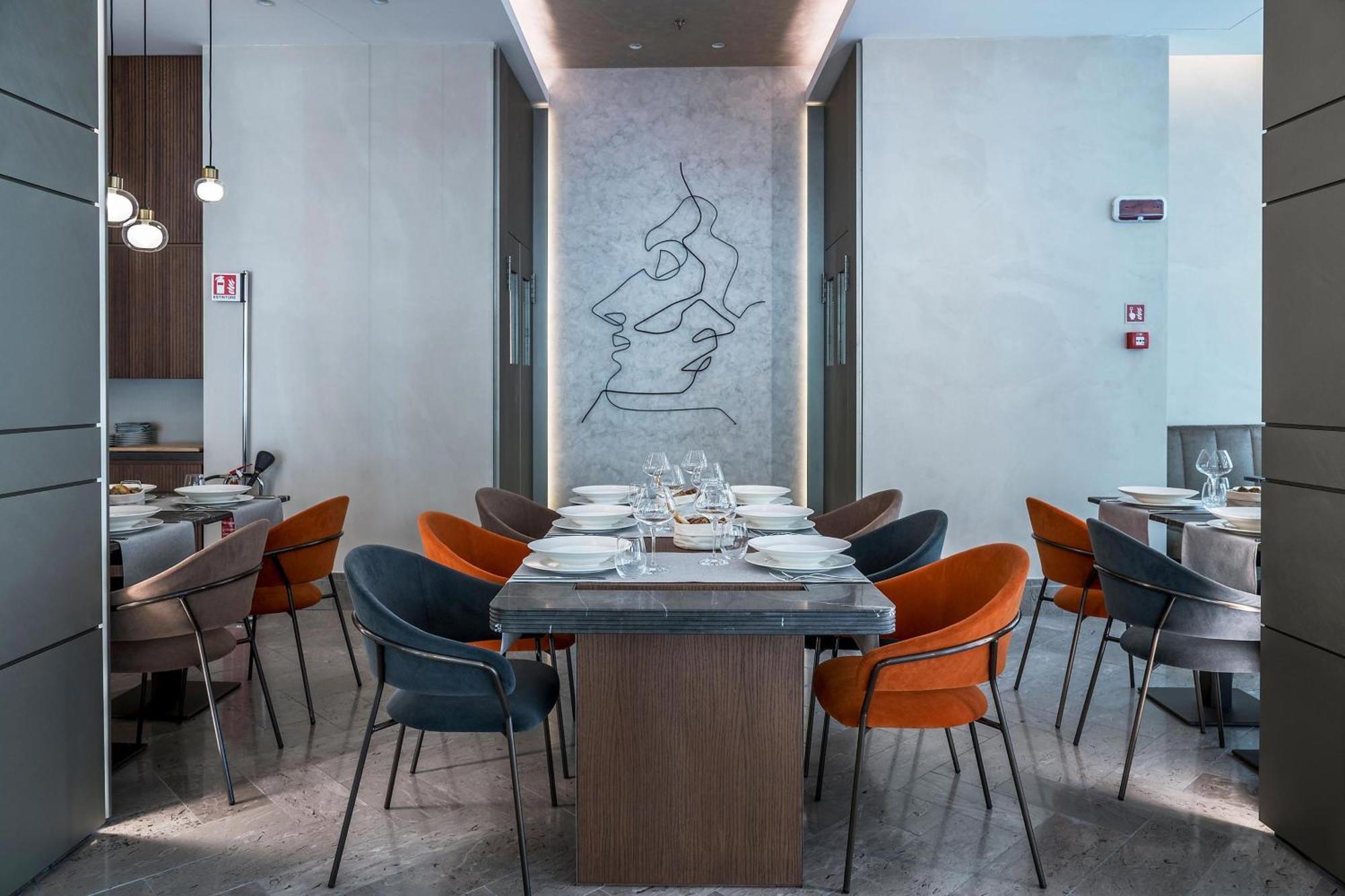 The Regency, Rome, A Tribute Portfolio Rome