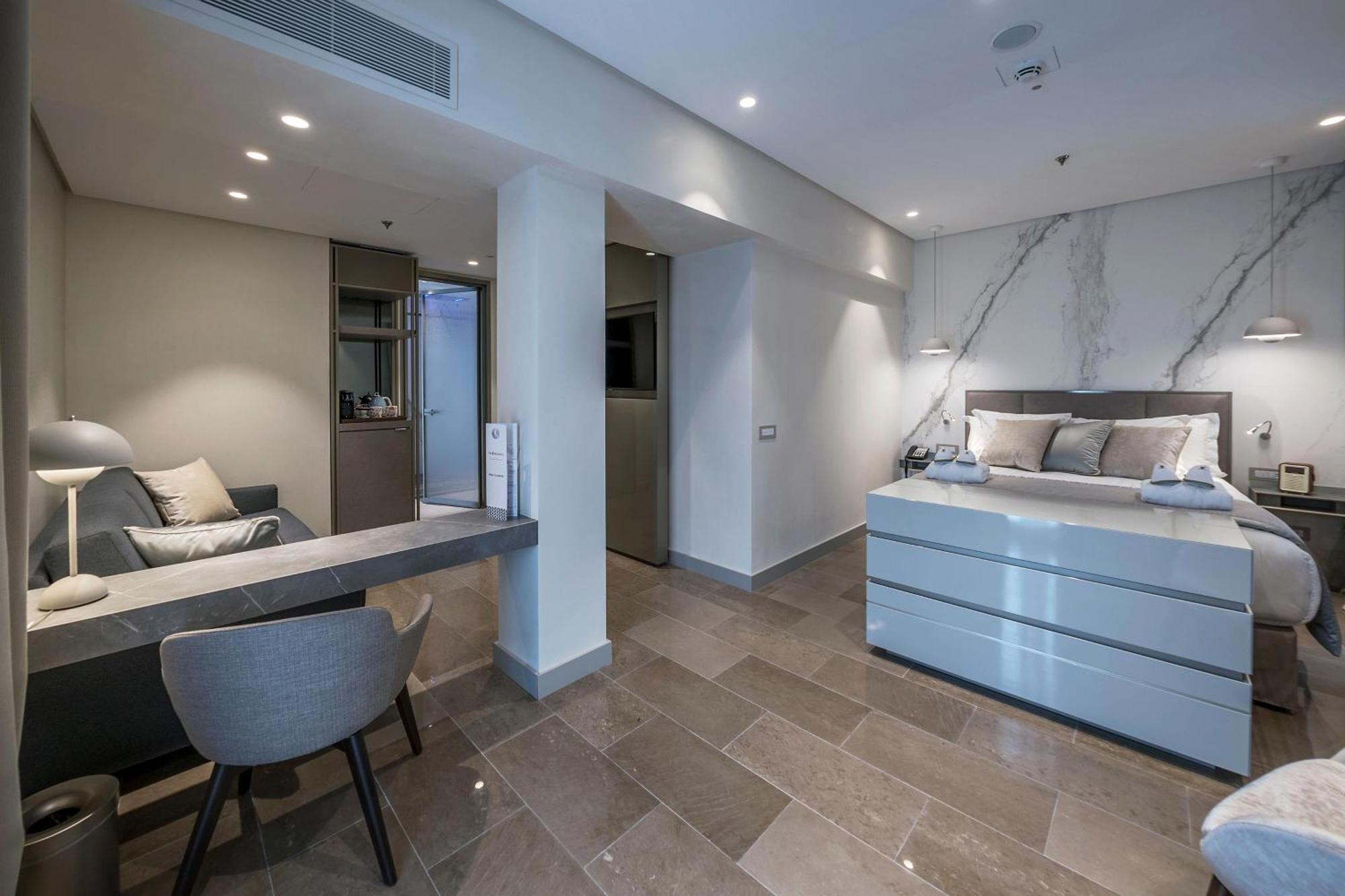 The Regency, Rome, A Tribute Portfolio Hotel Rome