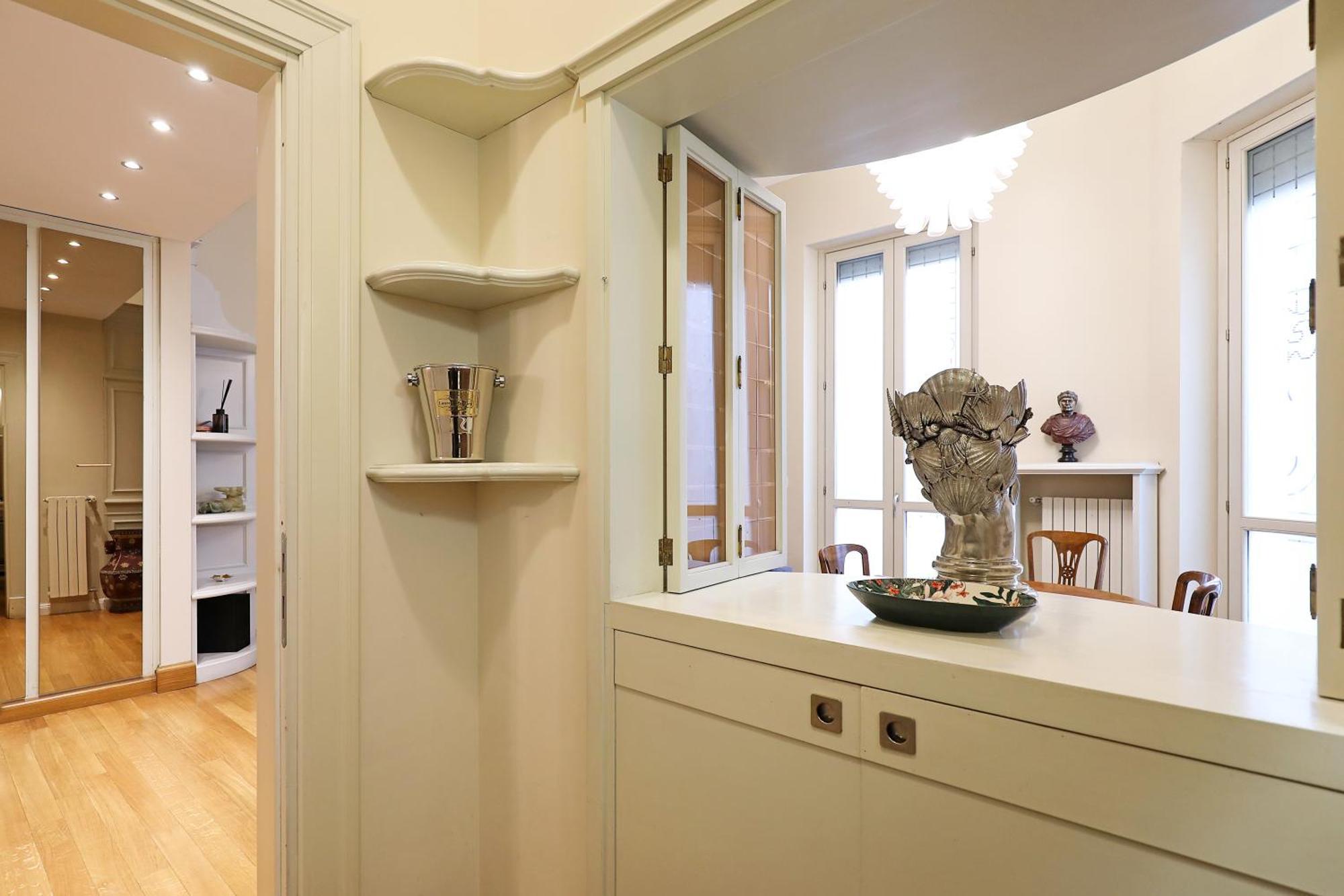 Apartment Lc Grandtour Calamatta