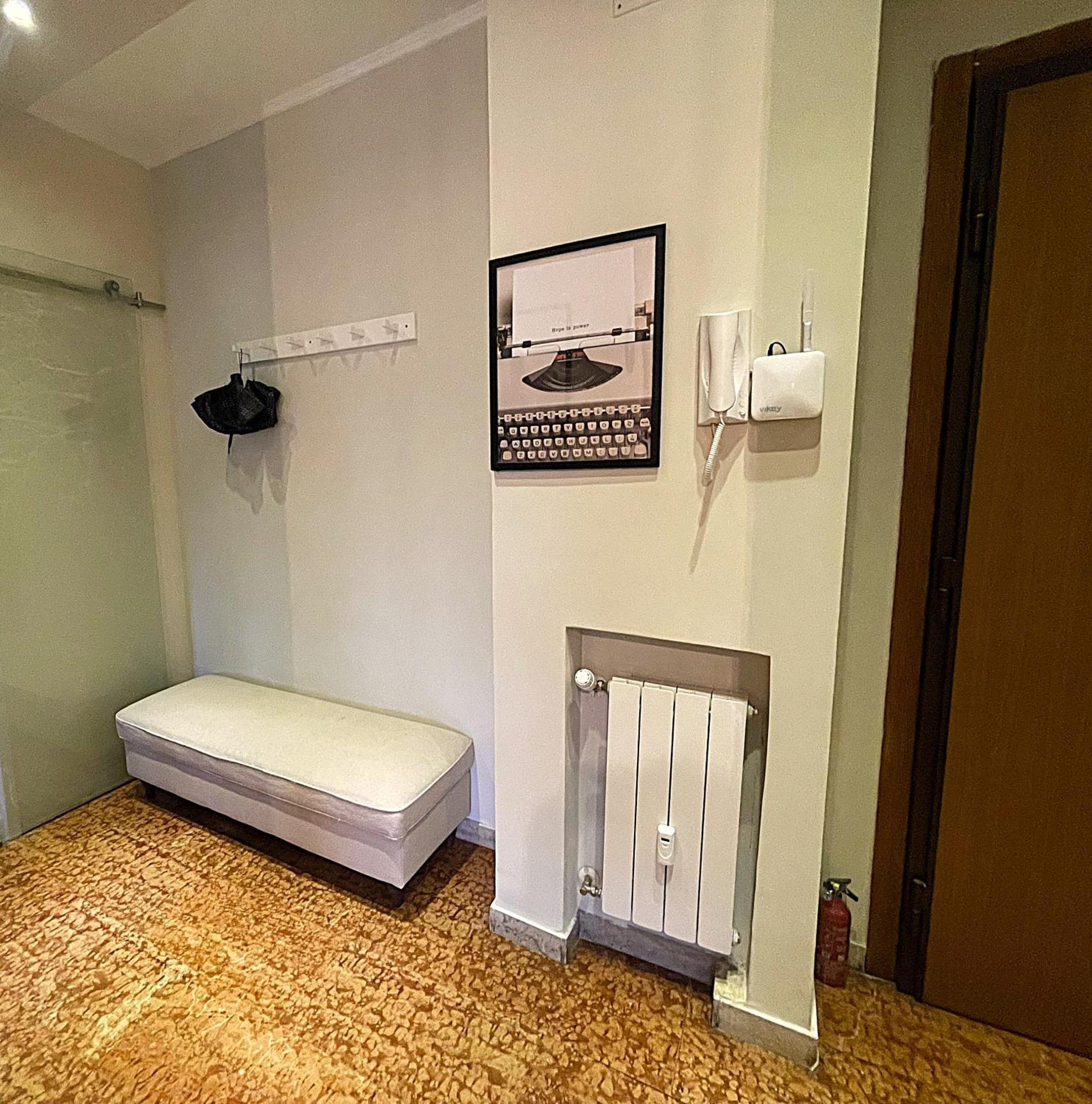 La Casa Libre Metro A Colli Albani 350 M Apartment Rome