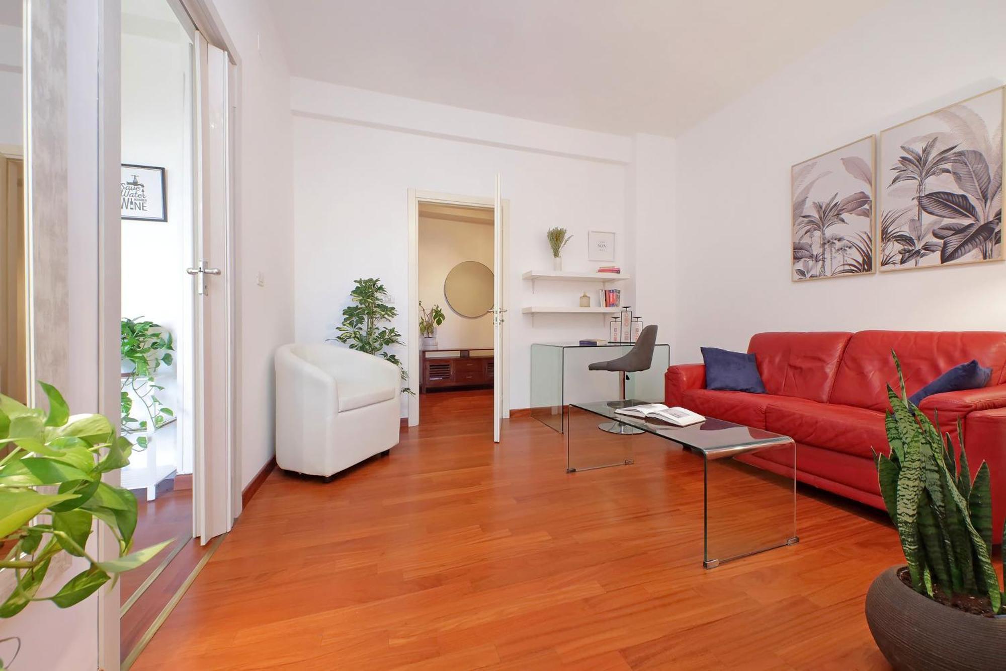 Modern Cozy Flat Trendy Area