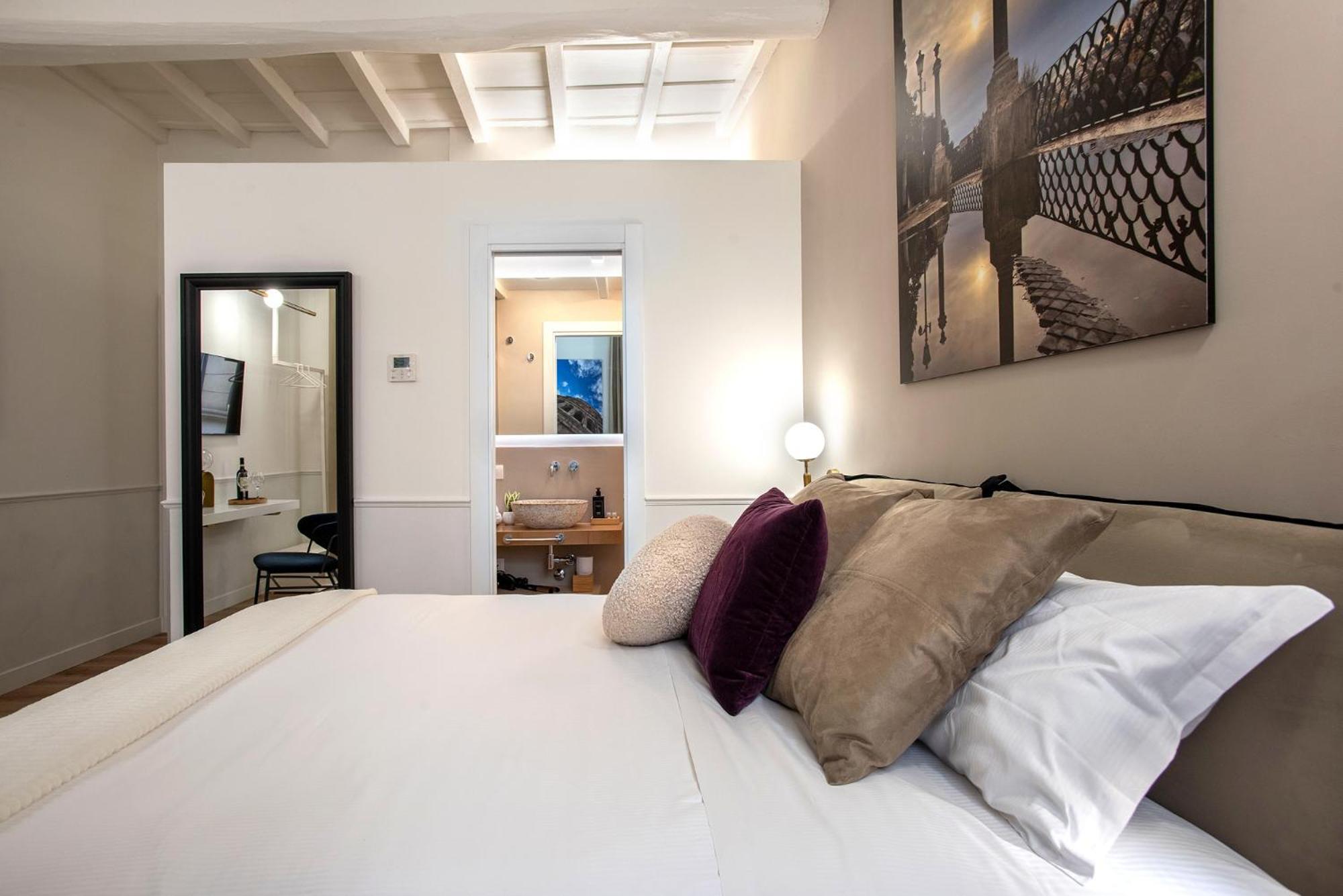 Pantheon 2 Bed & Breakfast 2*