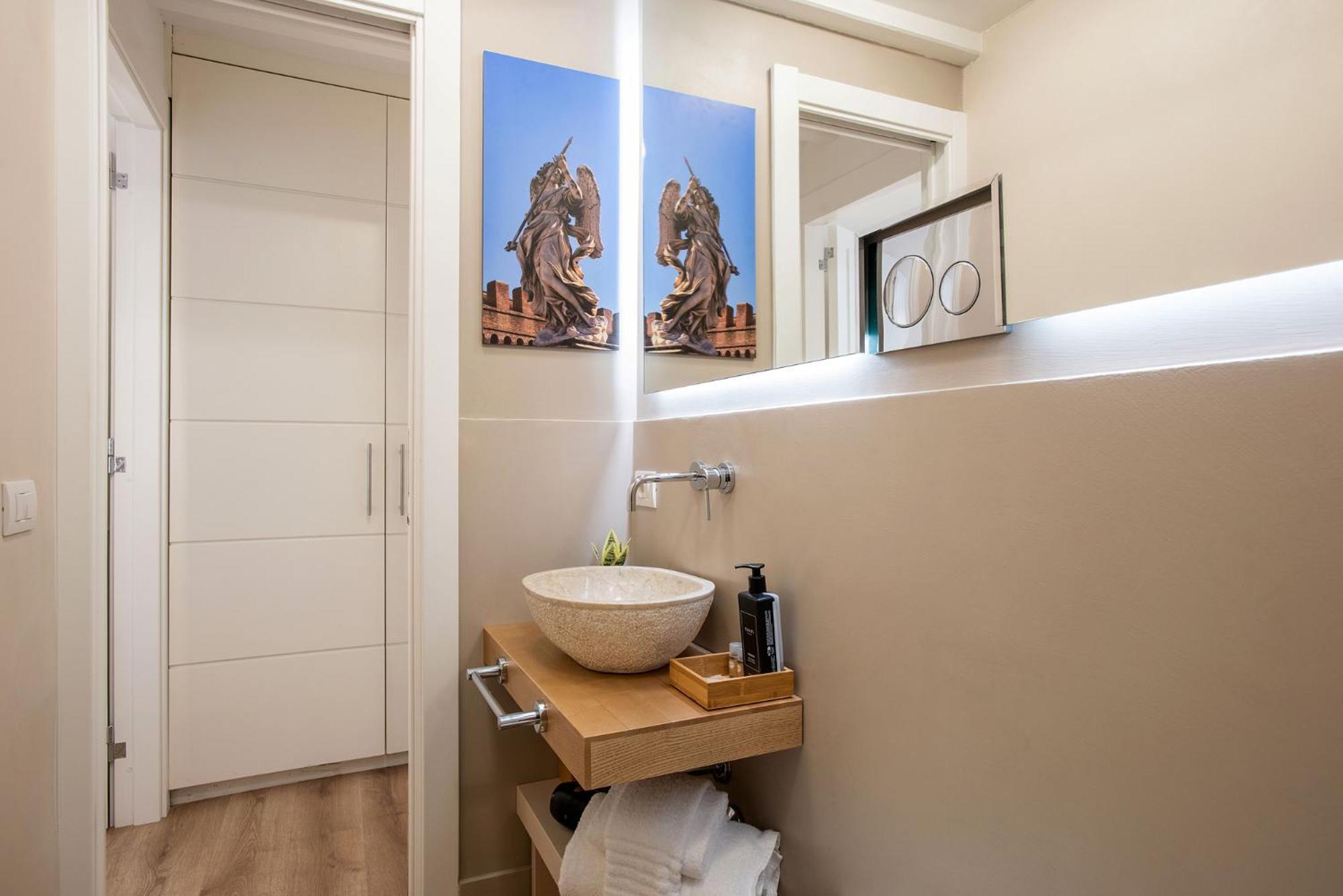 Pantheon 2 Bed & Breakfast Rome