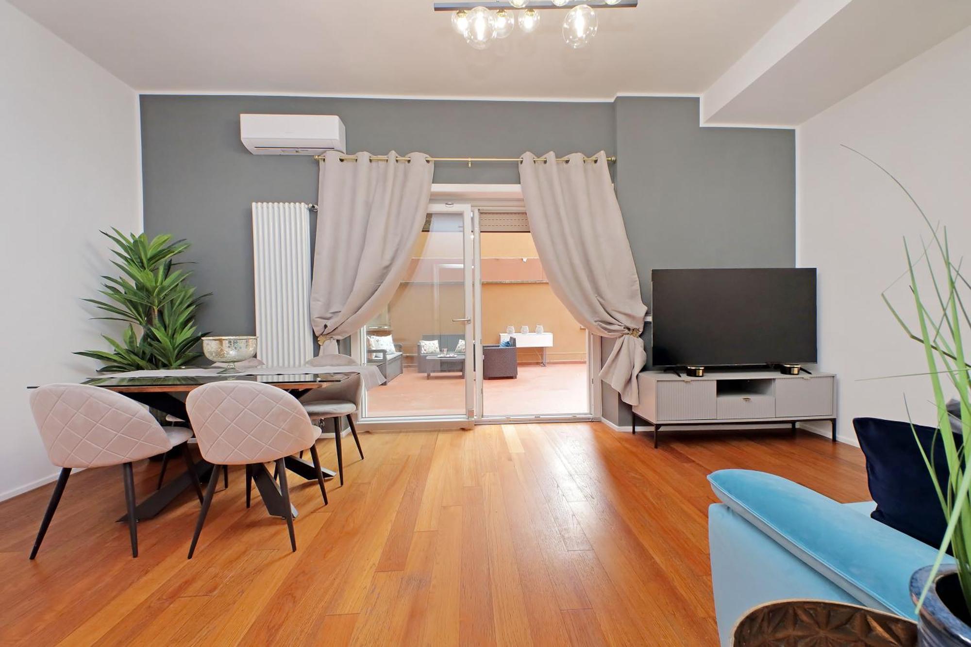 New With Terrace - 150m Metro A * Rome
