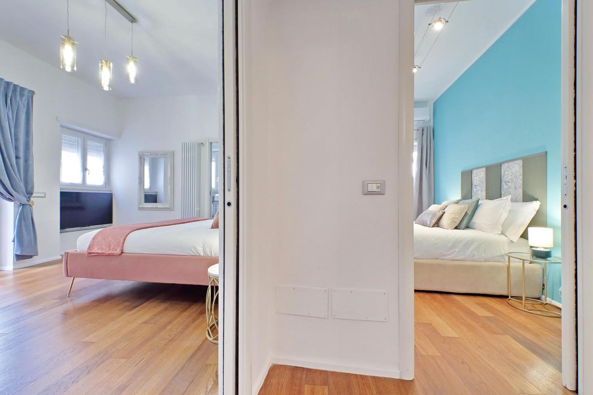 New With Terrace - 150m Metro A Apartment