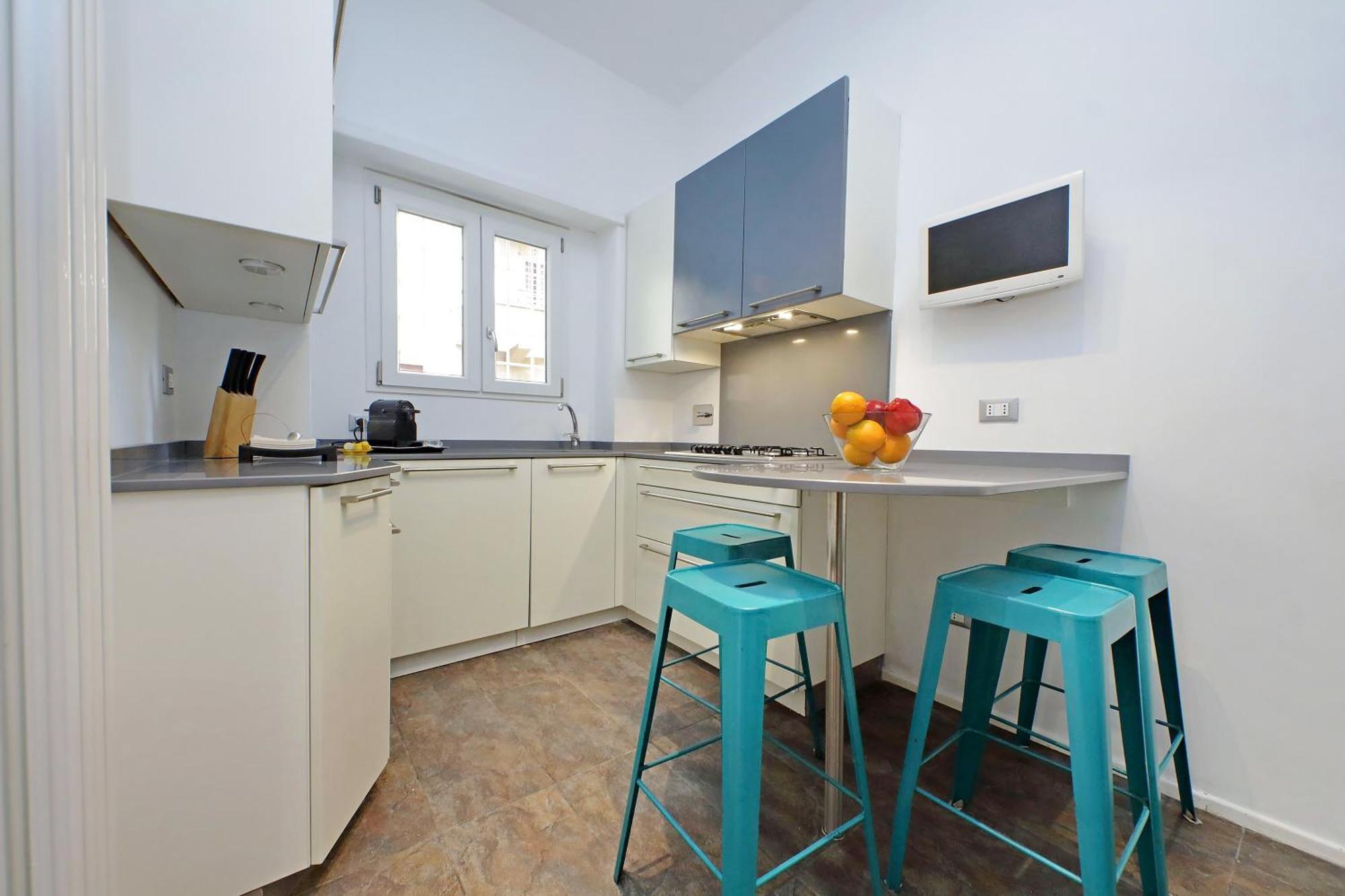 New With Terrace - 150m Metro A Apartment Rome