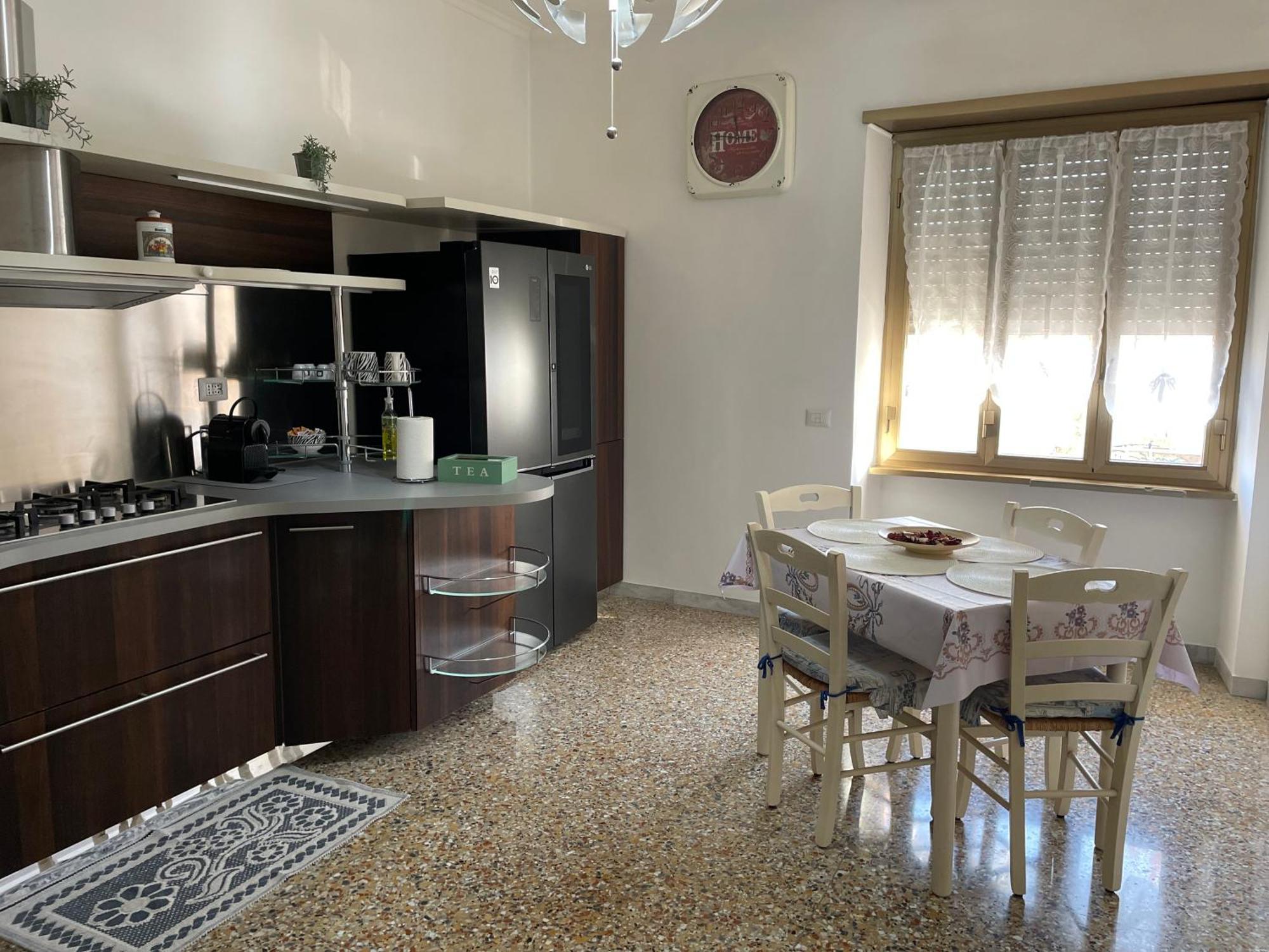 Apartment Riza Subway A Tourist Rome