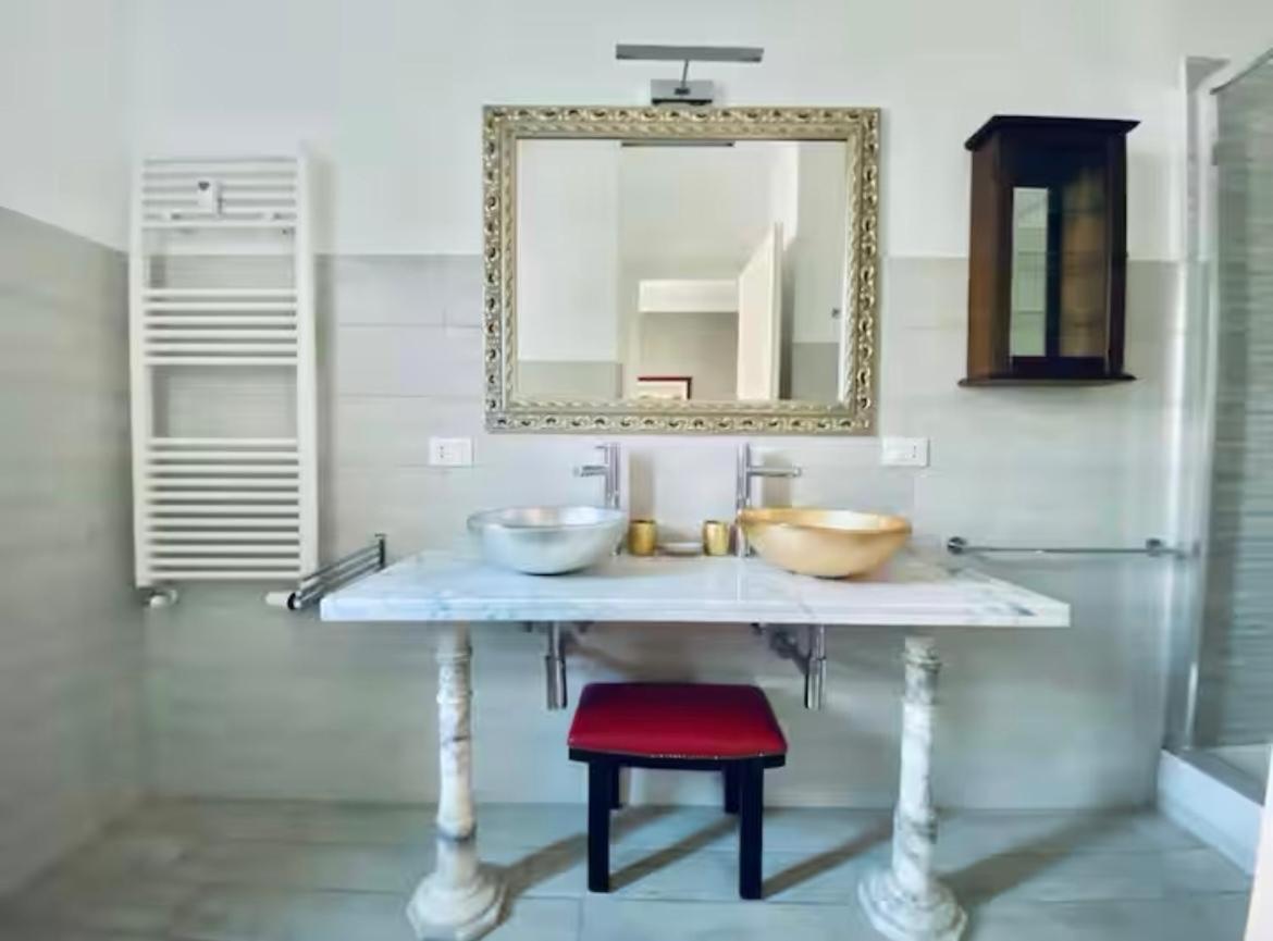 Vatican Historic Center -luxury Flat With Garden And Private Parking * Rome