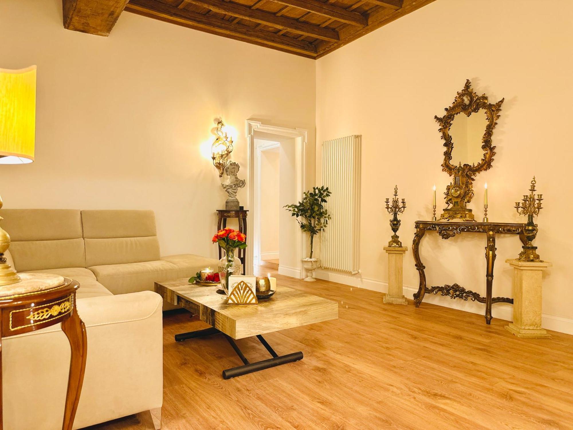 Apartment Trevi Fountain Elegant Rome