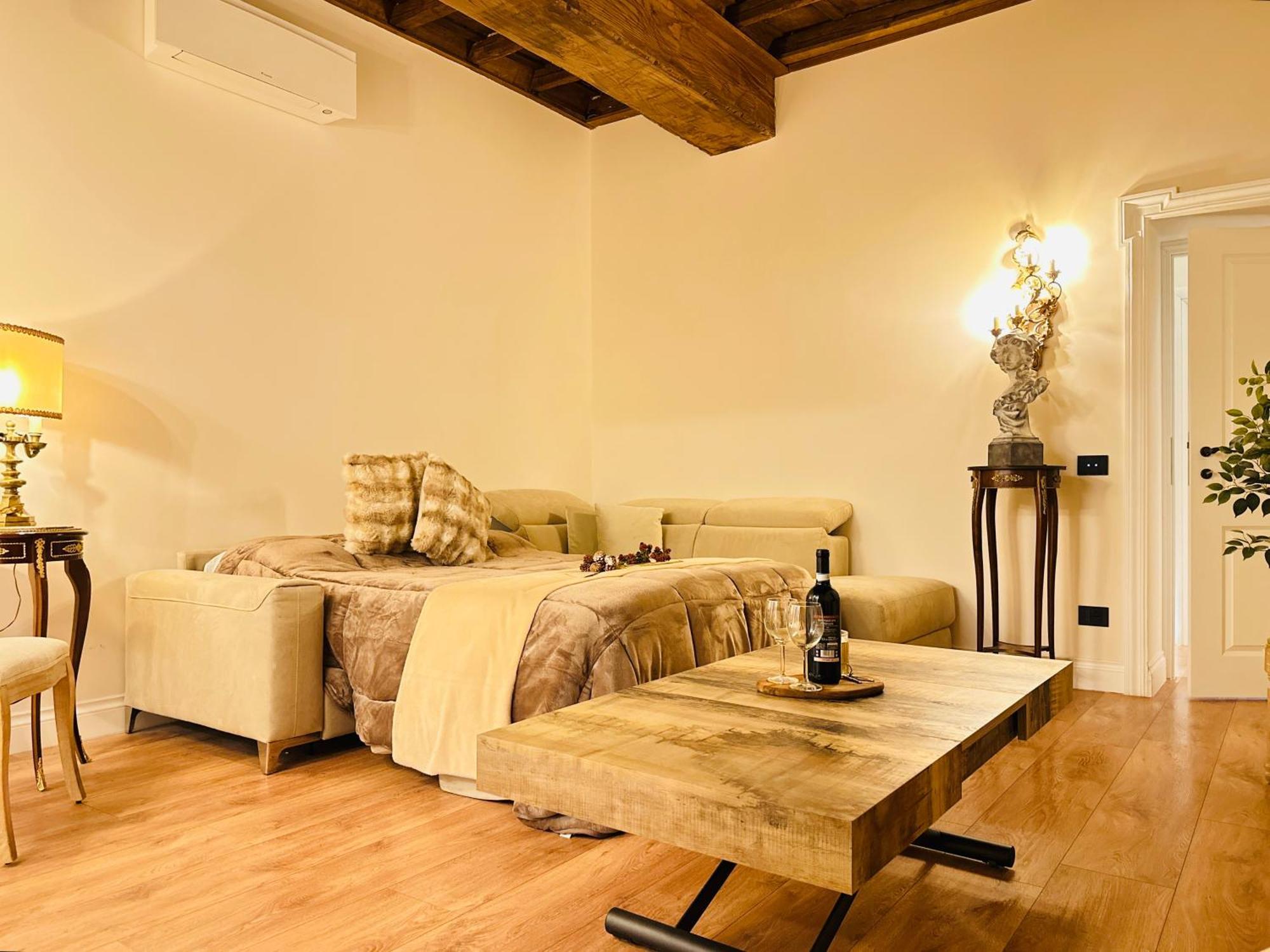 Apartment Trevi Fountain Elegant Rome
