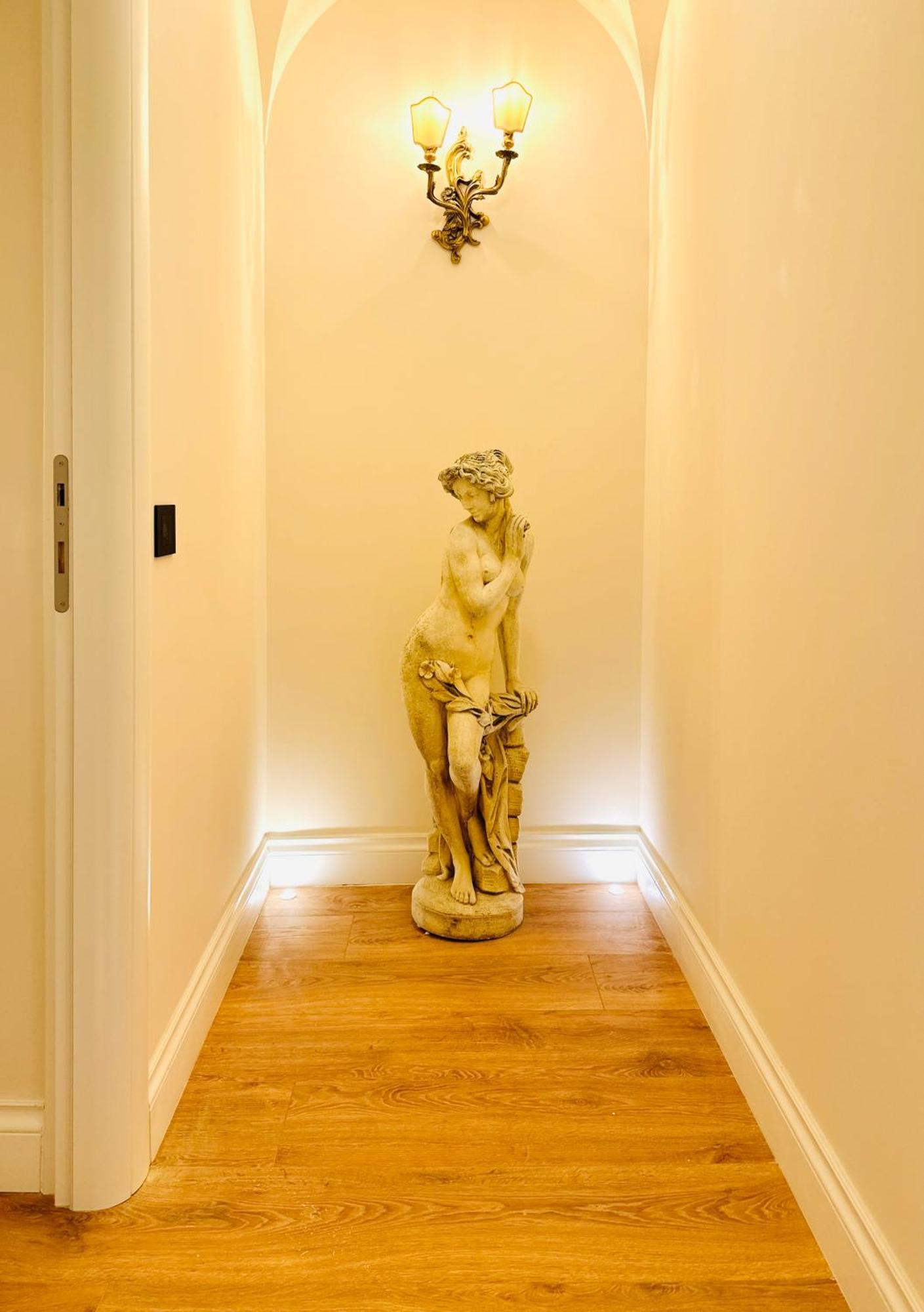 Trevi Fountain Elegant Apartment Rome